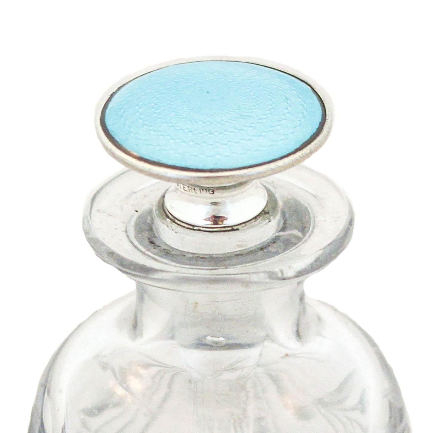 Sterling & Enamel Perfume Bottle In Excellent Condition For Sale In Brooklyn, NY