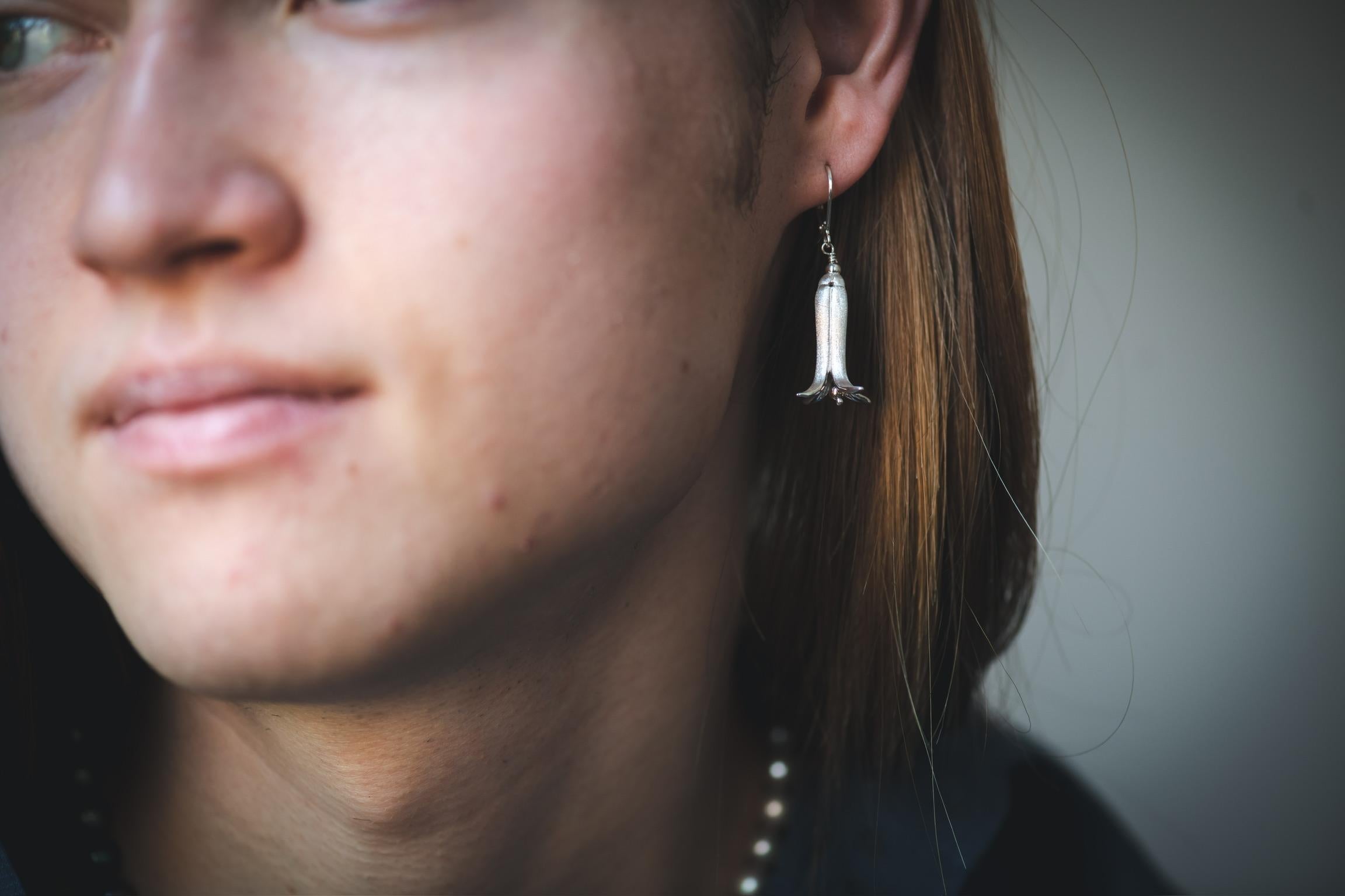 Artist Sterling Fawn Lily Earrings For Sale