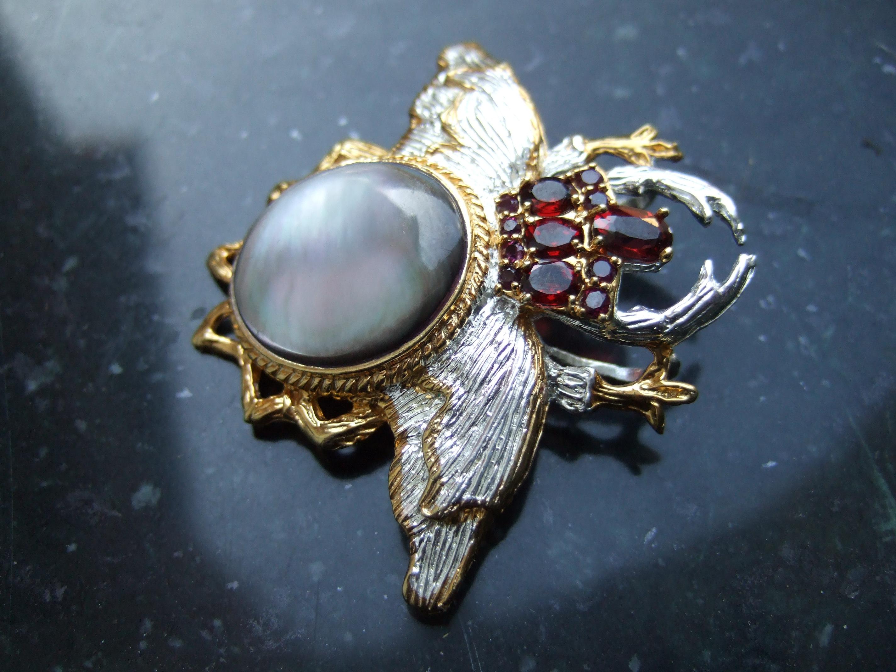 Women's Sterling Figural Garnet Abalone Bee Brooch Pendant c 1990s 