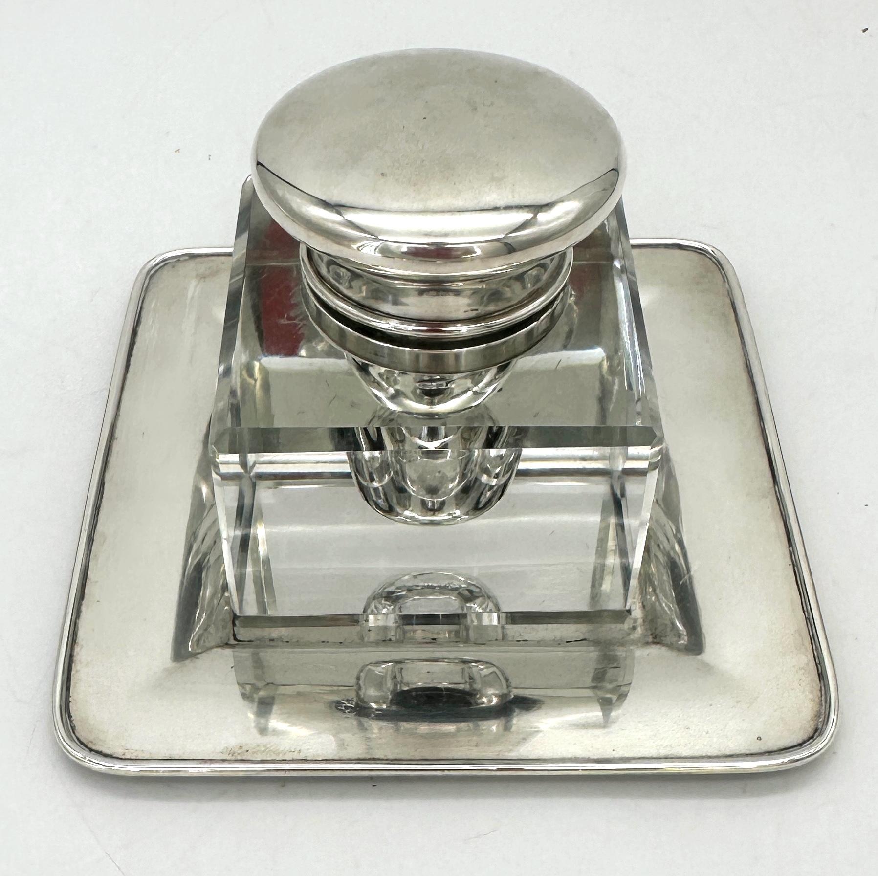 American Sterling & Glass Inkwell by Dominick & Haff for J.E. Caldwell & Co., Circa 1920

Dimensions: 
Inkwell: 3