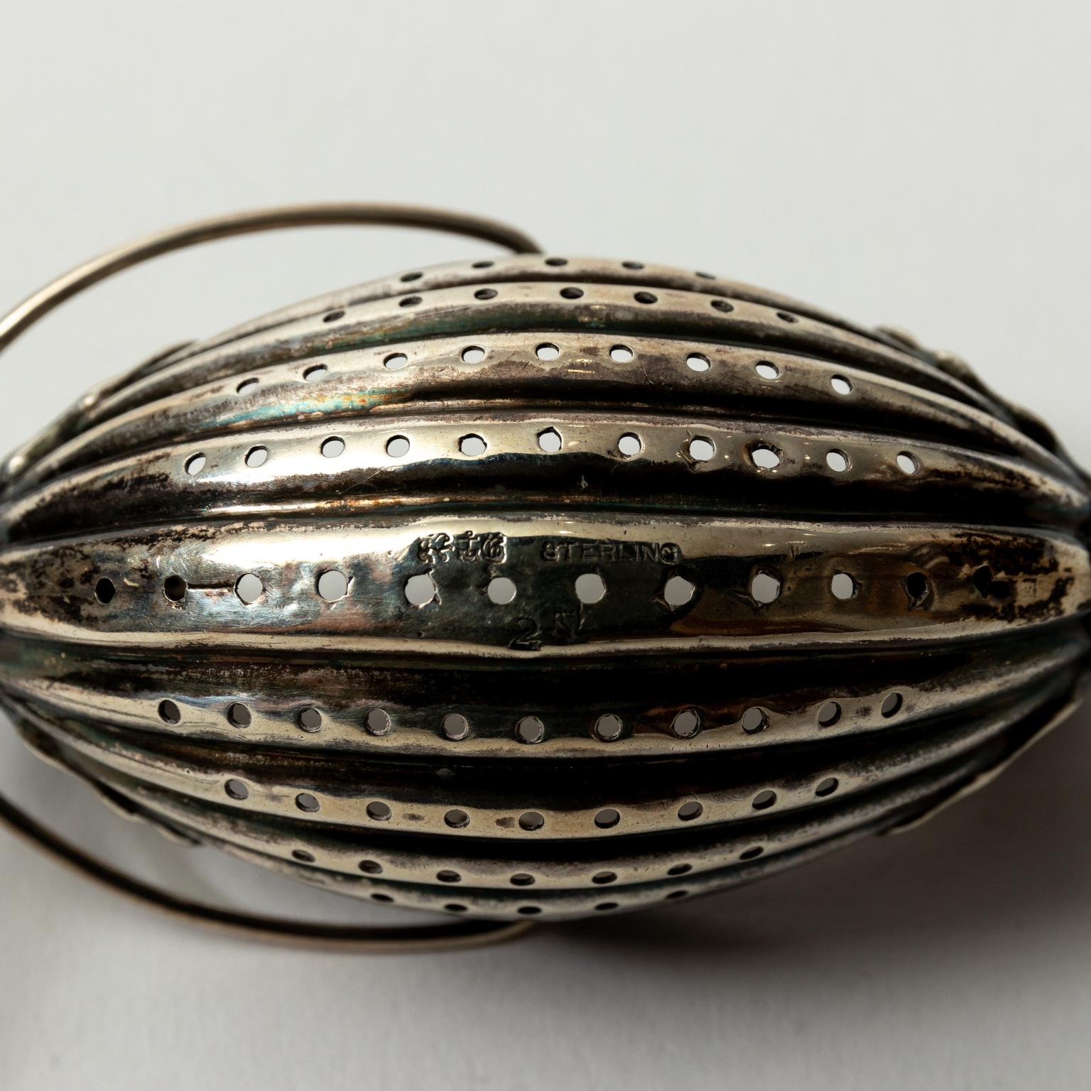 Late 19th Century Sterling Gorham Silver Boat Shaped Tea Strainer with Griffin Lion Heads
