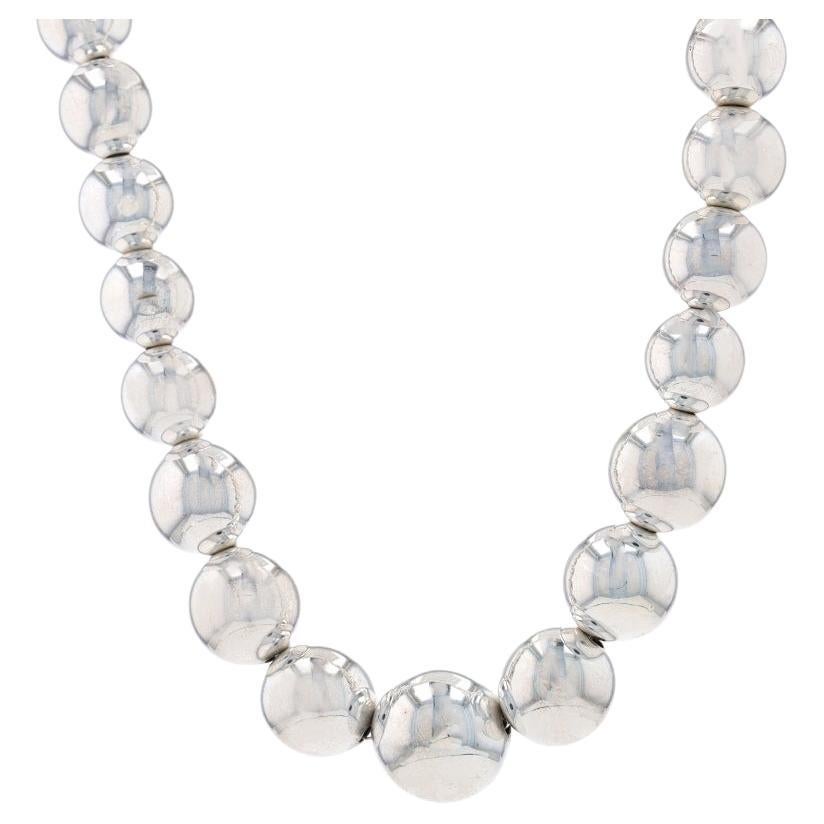 Sterling Graduated Bead Strand Necklace 20 1/4" - 925 Dot Ball Magnetic Clasp For Sale