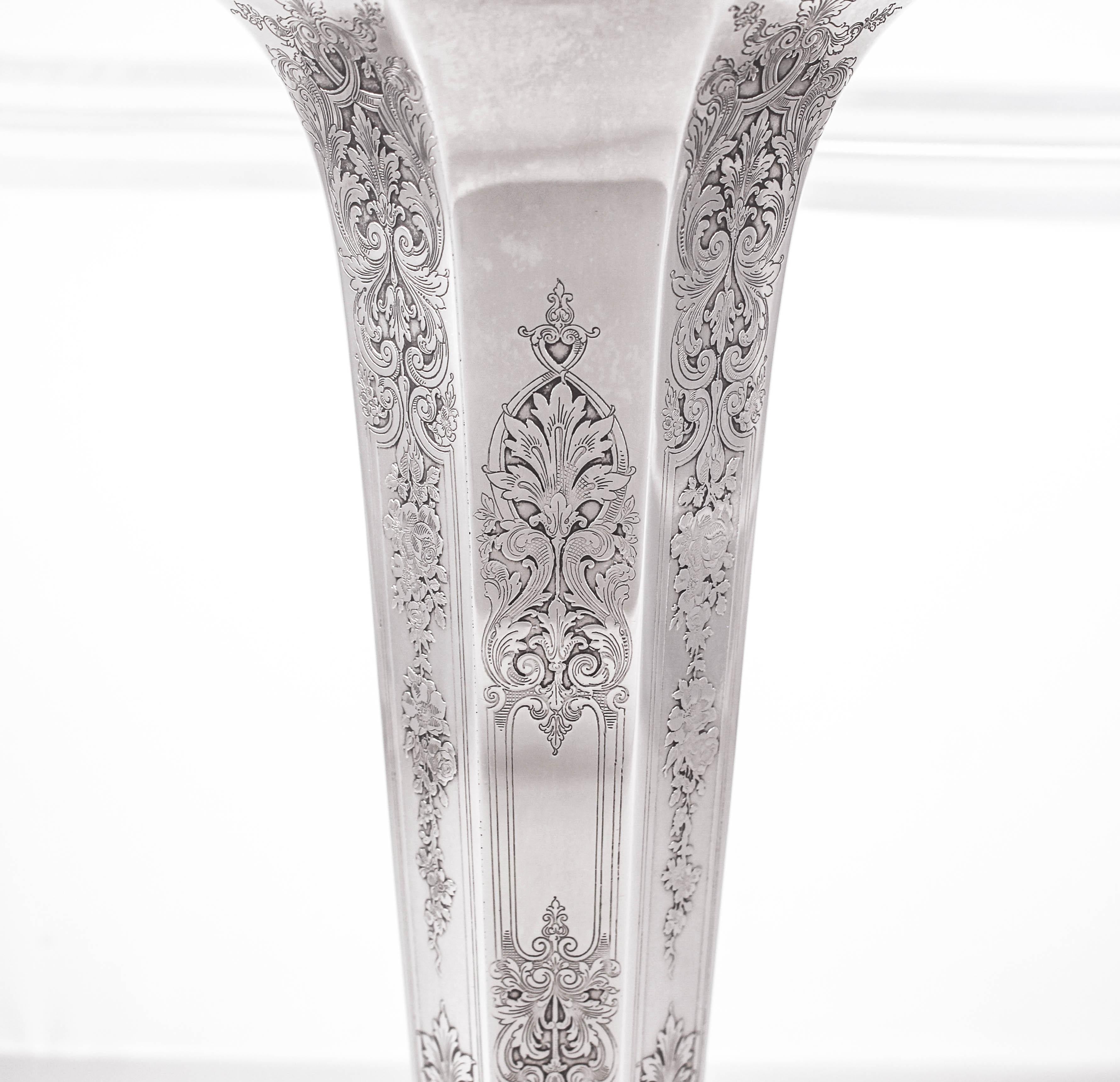 American Sterling L'elegante Vase