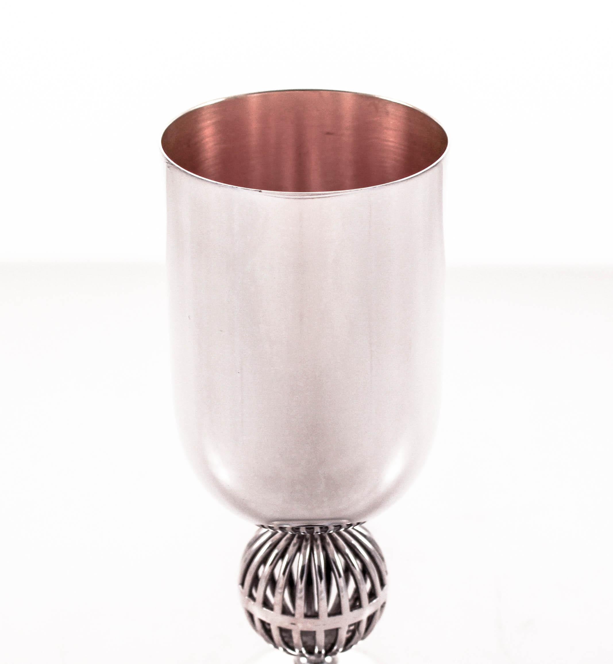 Copa 'Kiddush' Moderna de Esterlina Israelí en venta