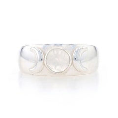 Sterling Moonstone Crescent Moon Band - 925 Round Cabochon .70ct Celestial Ring