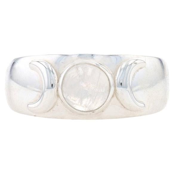 Sterling Moonstone Crescent Moon Band - 925 Round Cabochon .70ct Celestial Ring For Sale
