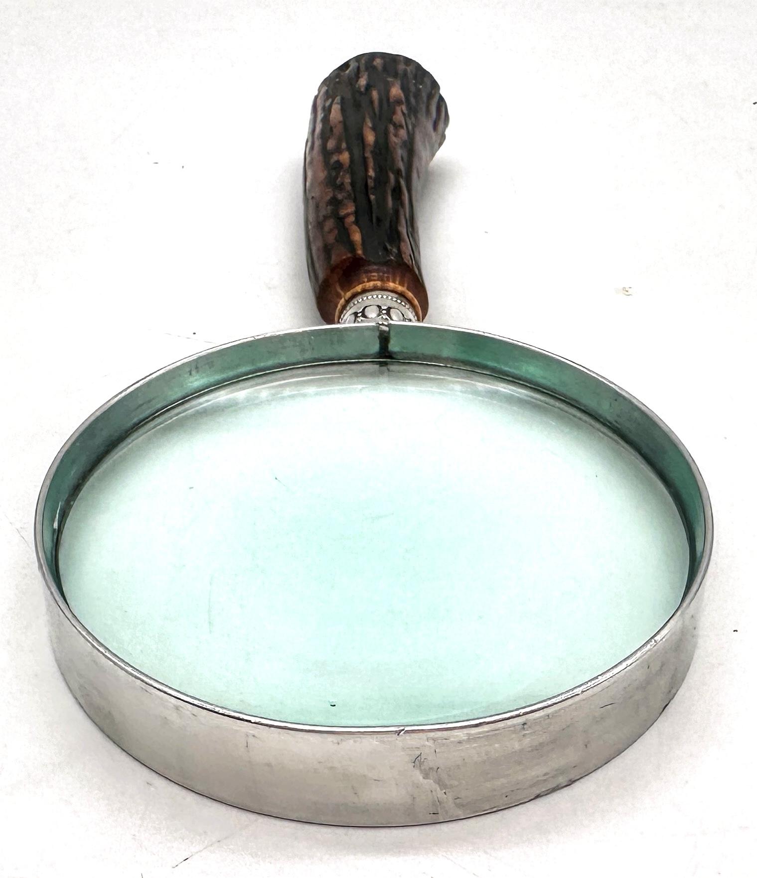 20th Century Sterling-Mounted Carved Antler Magnifying Glass, Signed 'DULJARETT' Circa 1900 For Sale