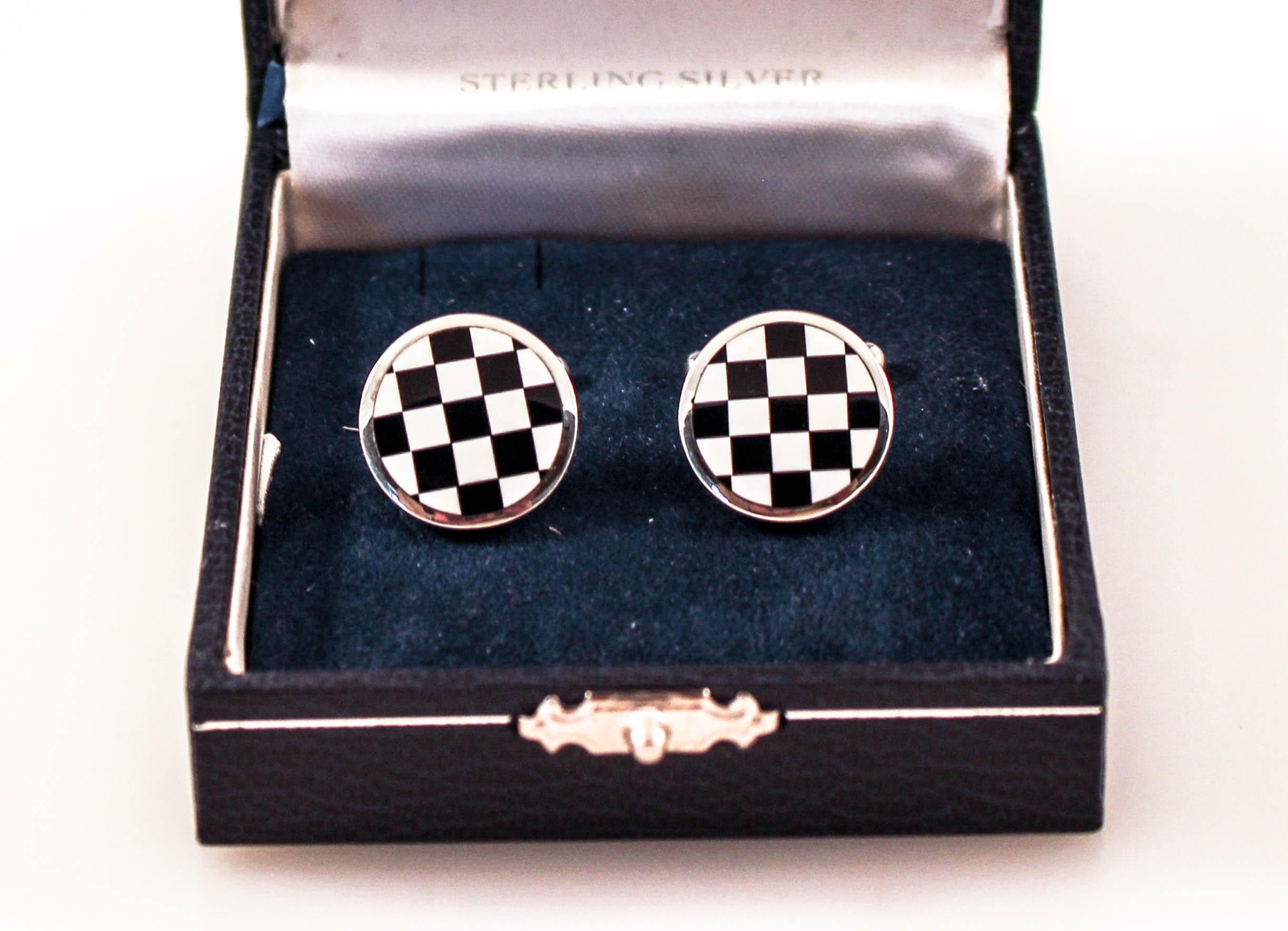 Sterling Onyx Cufflinks In New Condition For Sale In Brooklyn, NY