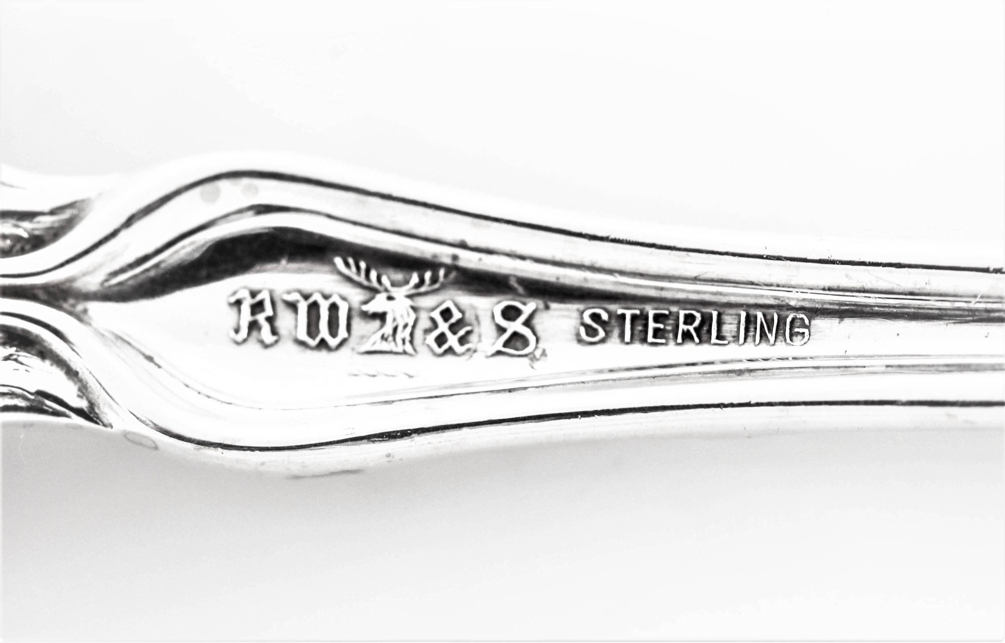 Sterling Serving Spoon In Excellent Condition In Brooklyn, NY