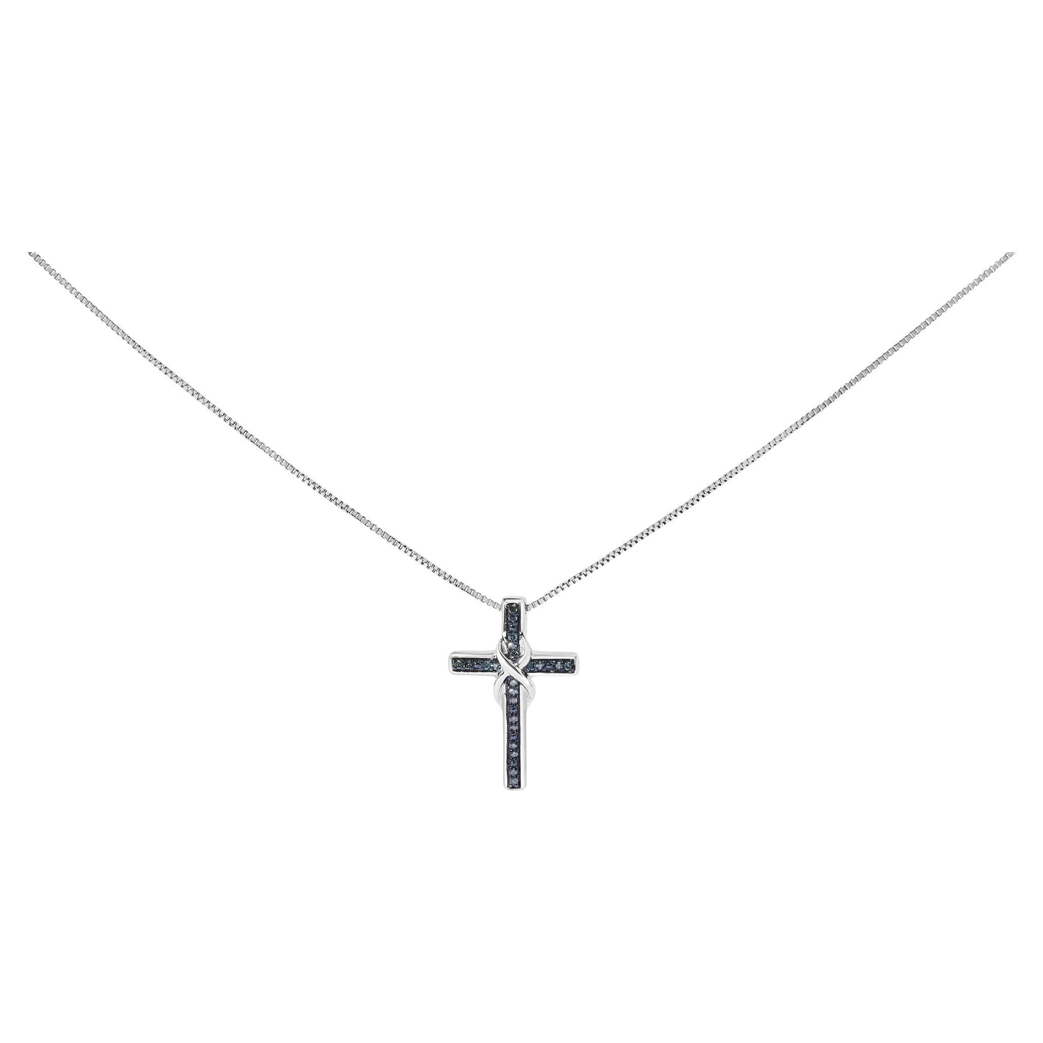 Collana con ciondolo a forma di croce intarsiata con diamanti blu in argento Sterling 1/10 Cttw e nastro