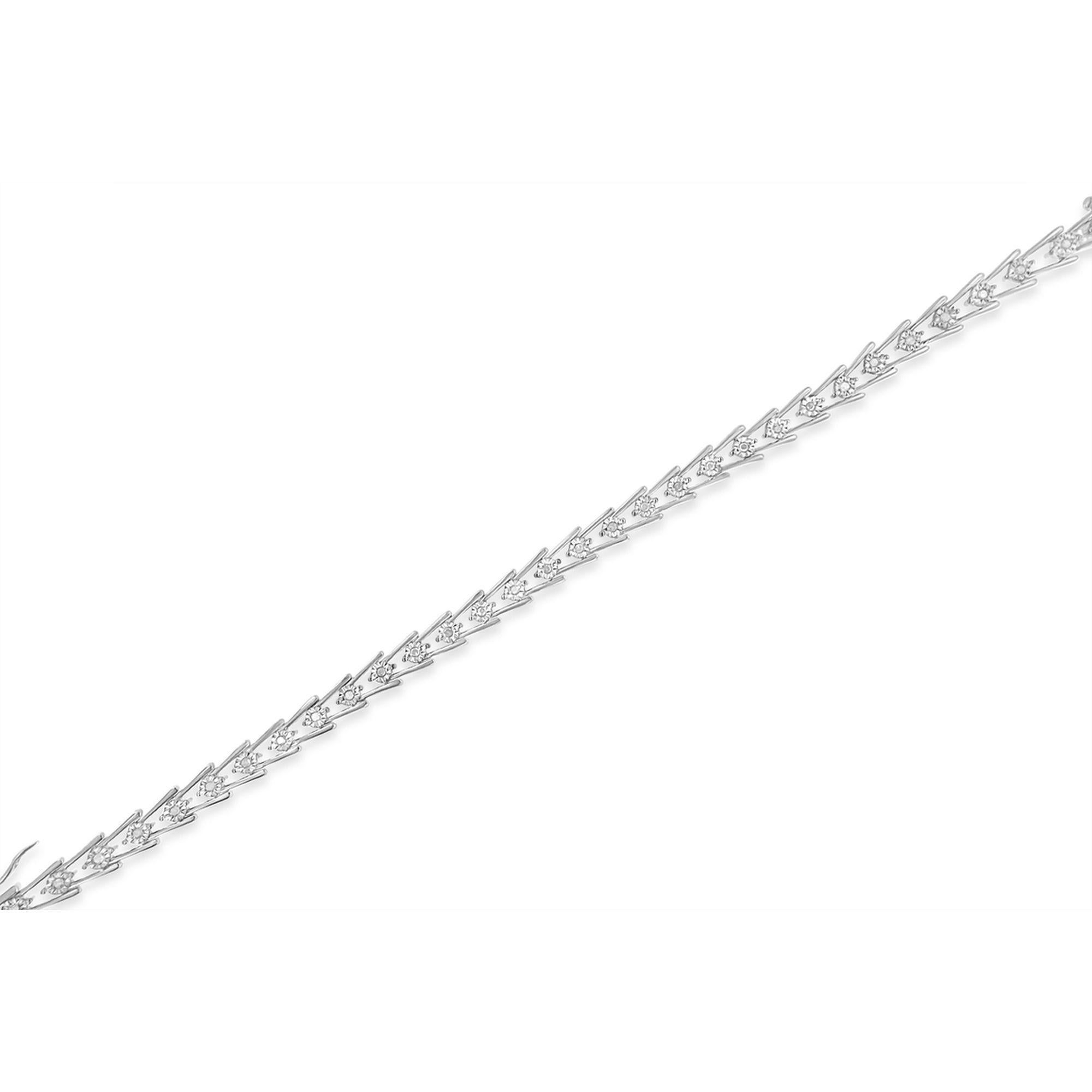 Pulsera de eslabones estilo onda con diamantes de 1/2 quilate en plata de ley Corte redondo en venta