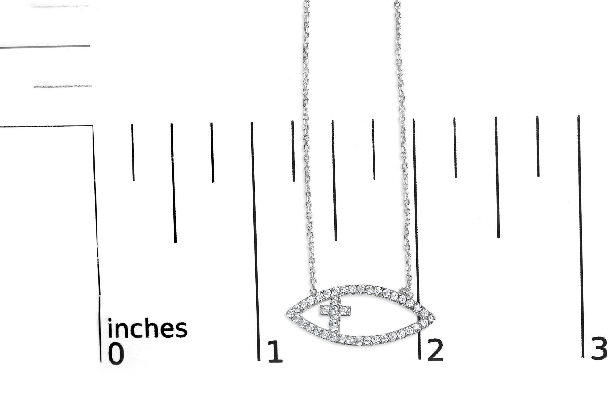Collana con ciondolo in argento sterling con croce di diamanti da 1/2 carato e malocchio da 18 pollici In condizioni Nuovo in vendita a New York, NY
