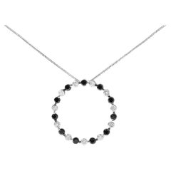 Collier cercle de diamants traités noirs et blancs de 1 3/4 carat