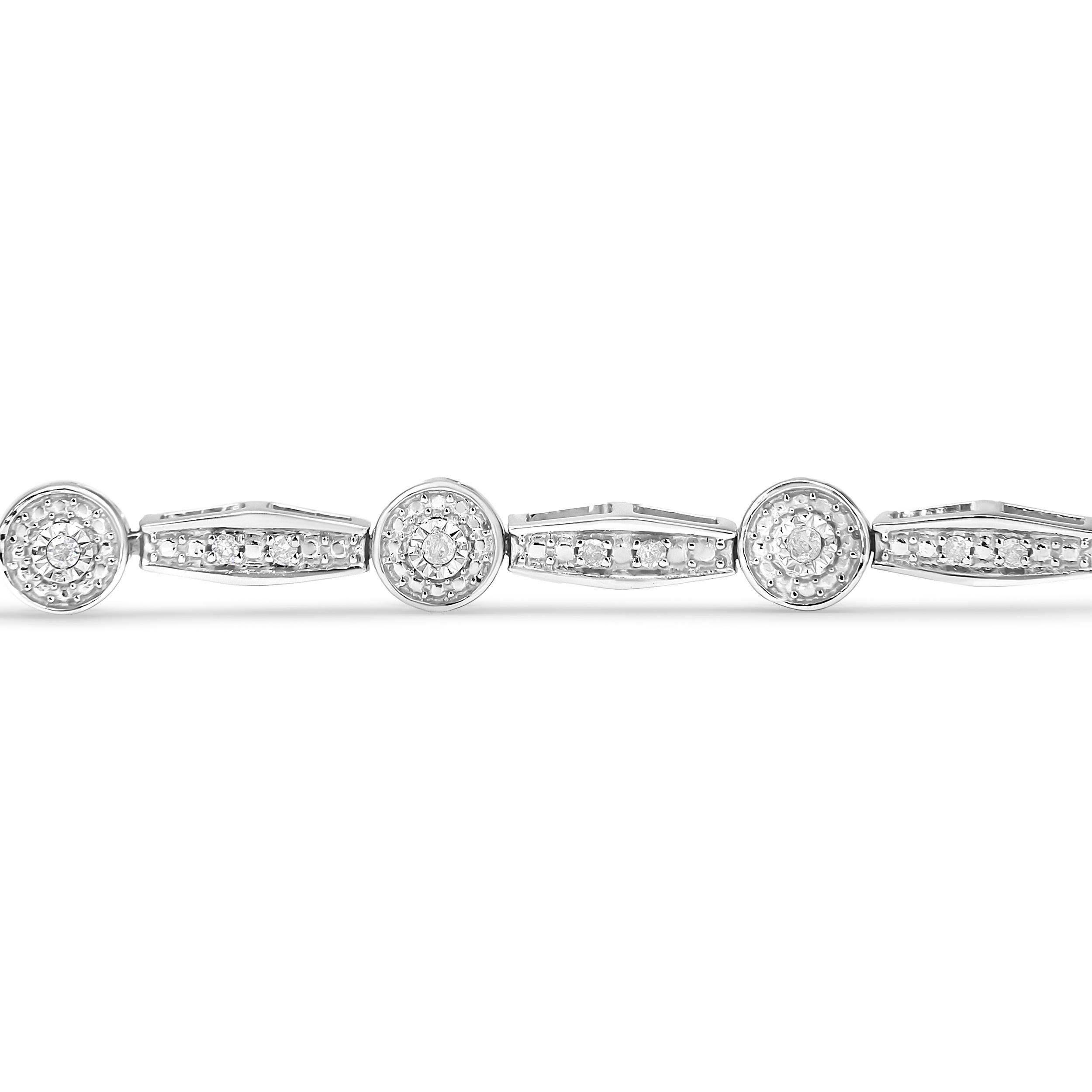 Round Cut Sterling Silver 1/4 Carat Diamond Circle and Rectangle Shaped Halo Link Bracelet For Sale