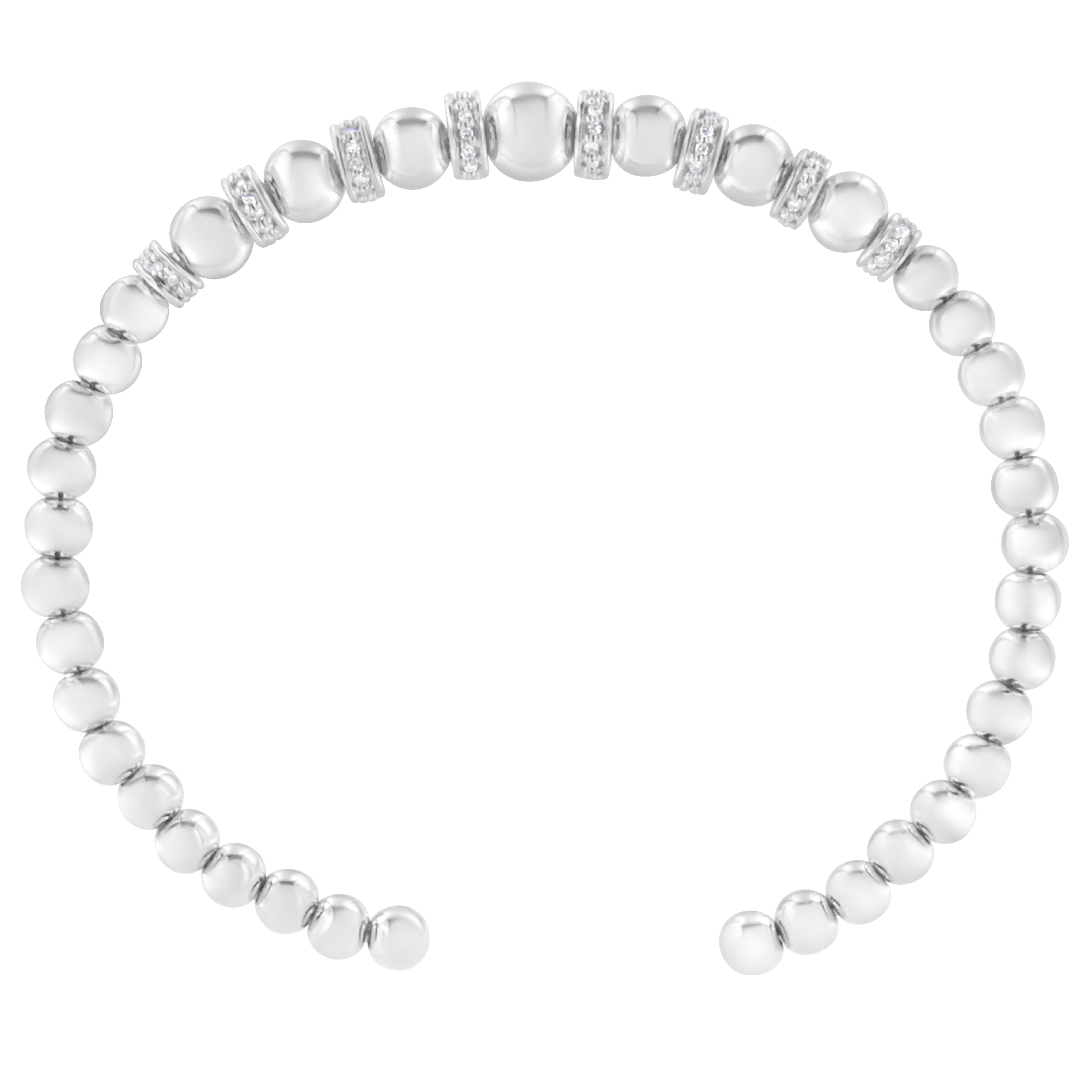 Taille ronde Bracelet manchette en argent sterling avec perles graduées à boules et rondelles de diamants 1/4 carat en vente