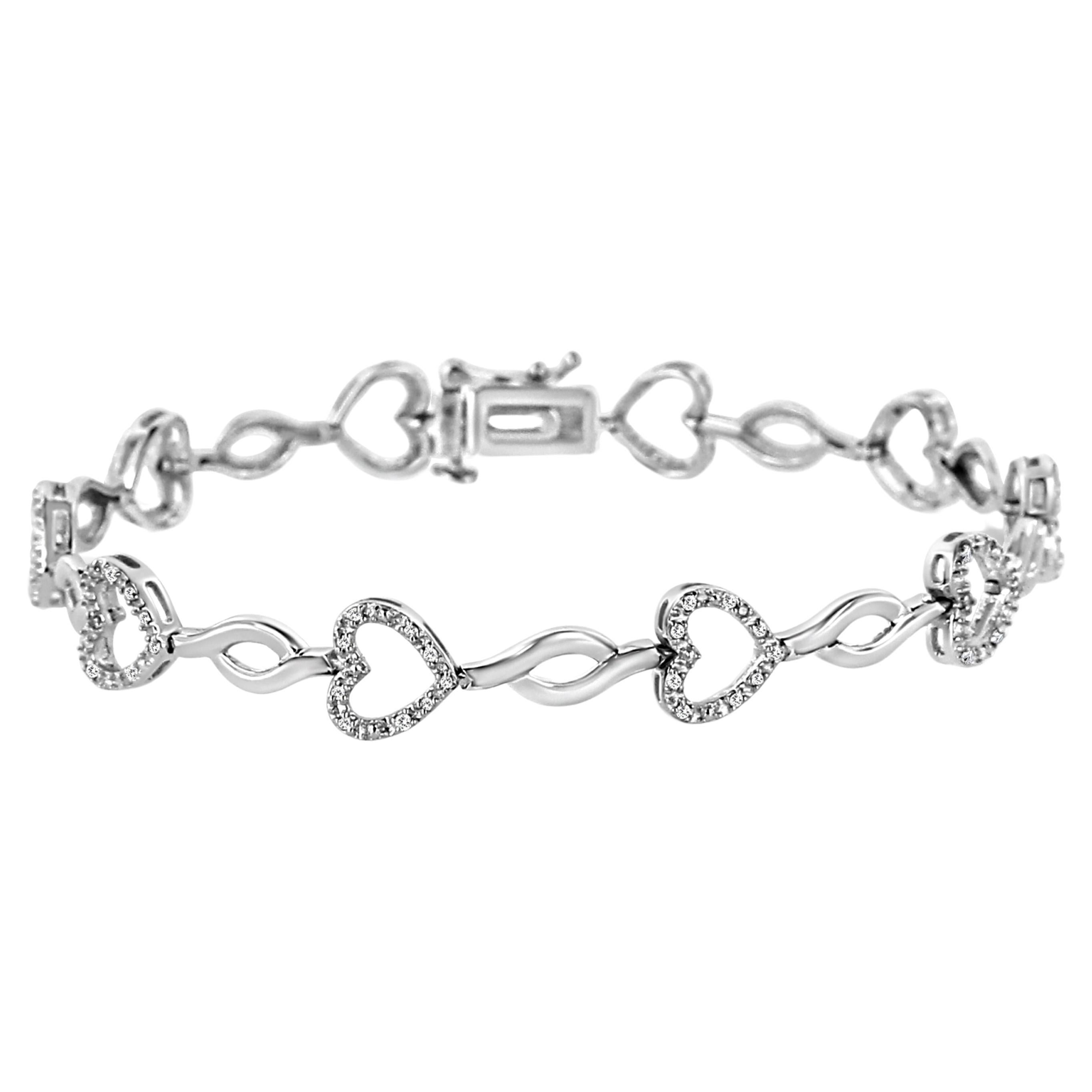 Sterling Silver 1/4 Ct Round-Cut Diamond Alternating Heart & Leaf Link Bracelet For Sale