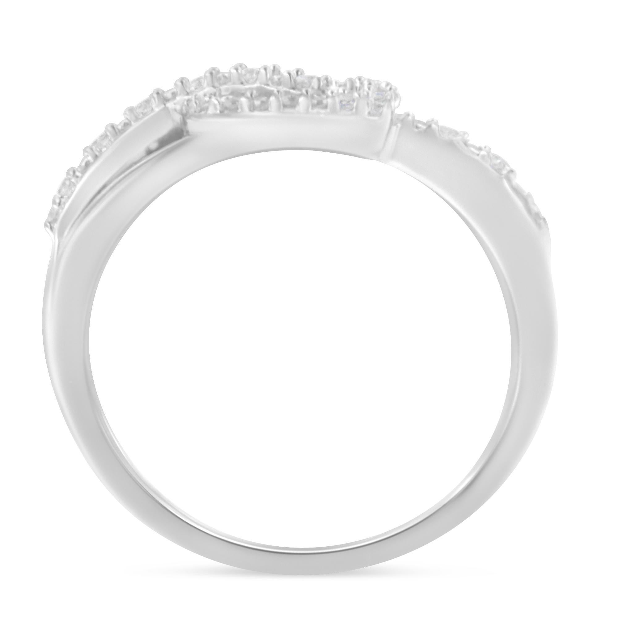 Sterling Silber 1/8 Ct Diamant offenes Herz Blatt kurvenreich Bypass Akzent Versprechen Ring (Moderne) im Angebot