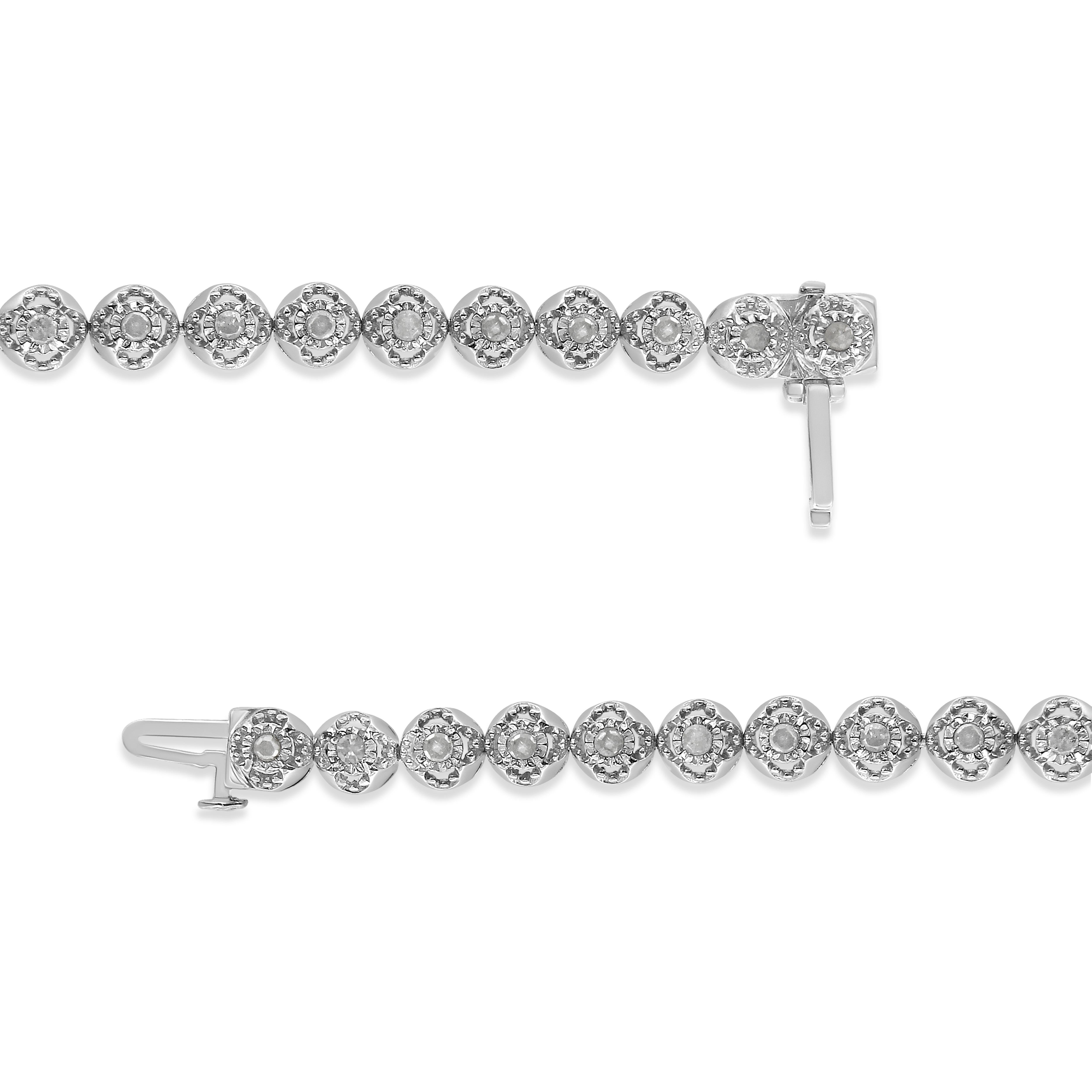 Taille ronde Bracelet tennis à maillons en argent sterling avec diamants 1,0 carat en forme de quadrilobe en forme de fleur en vente