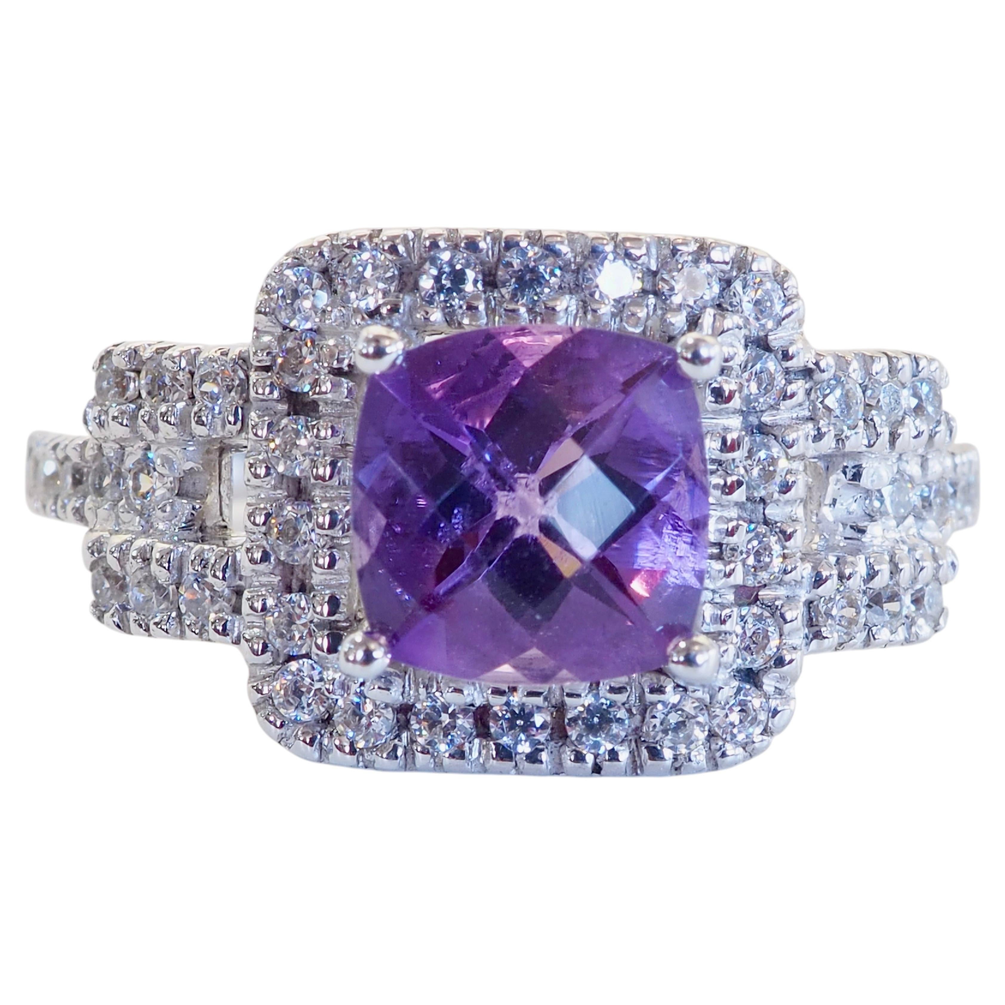 Anillo de plata de ley con amatista en talla cojín de 1,10 ct y halo de cuarzo, talla 7,25