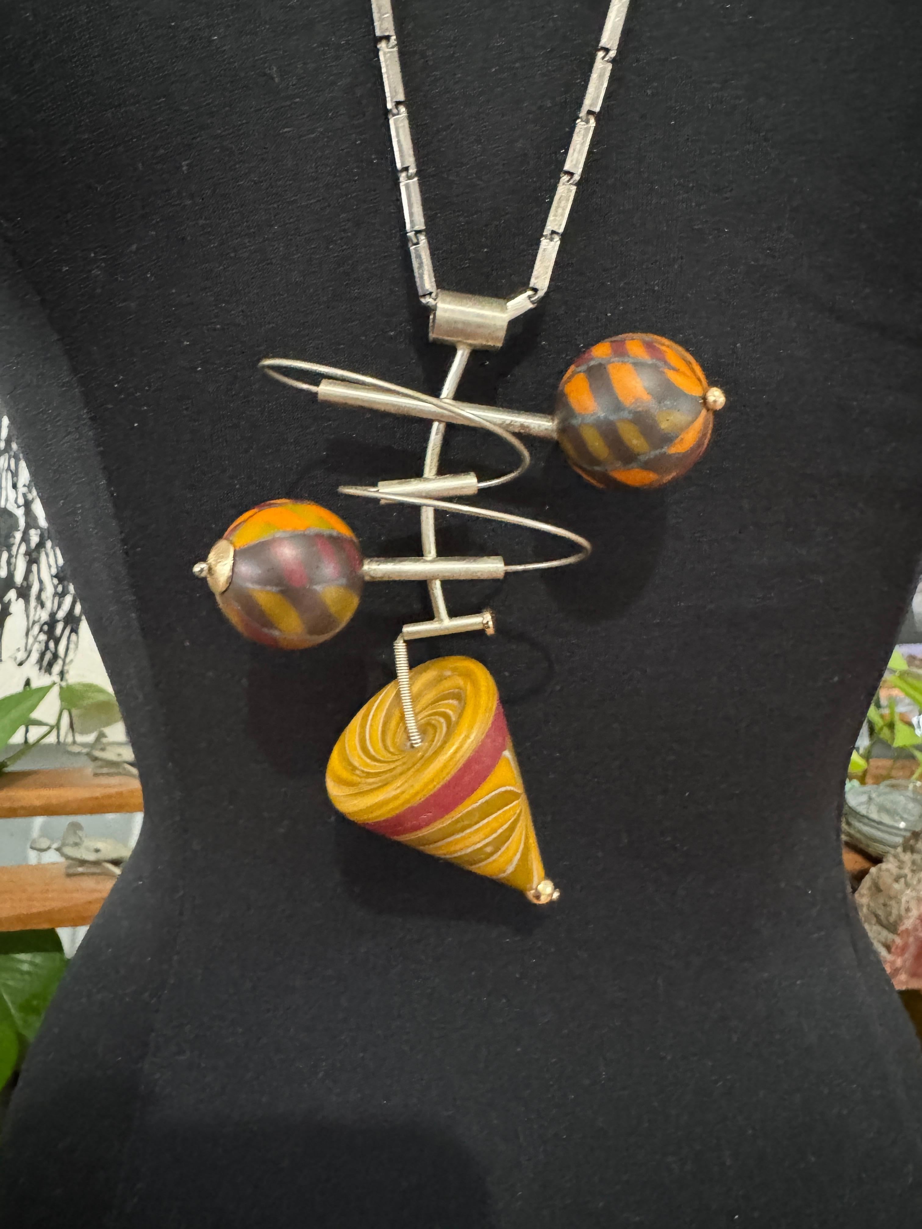 Collier cinétique en argent sterling et or 14K Kathleen Dennison Hand Crafted Bon état - En vente à Wallkill, NY