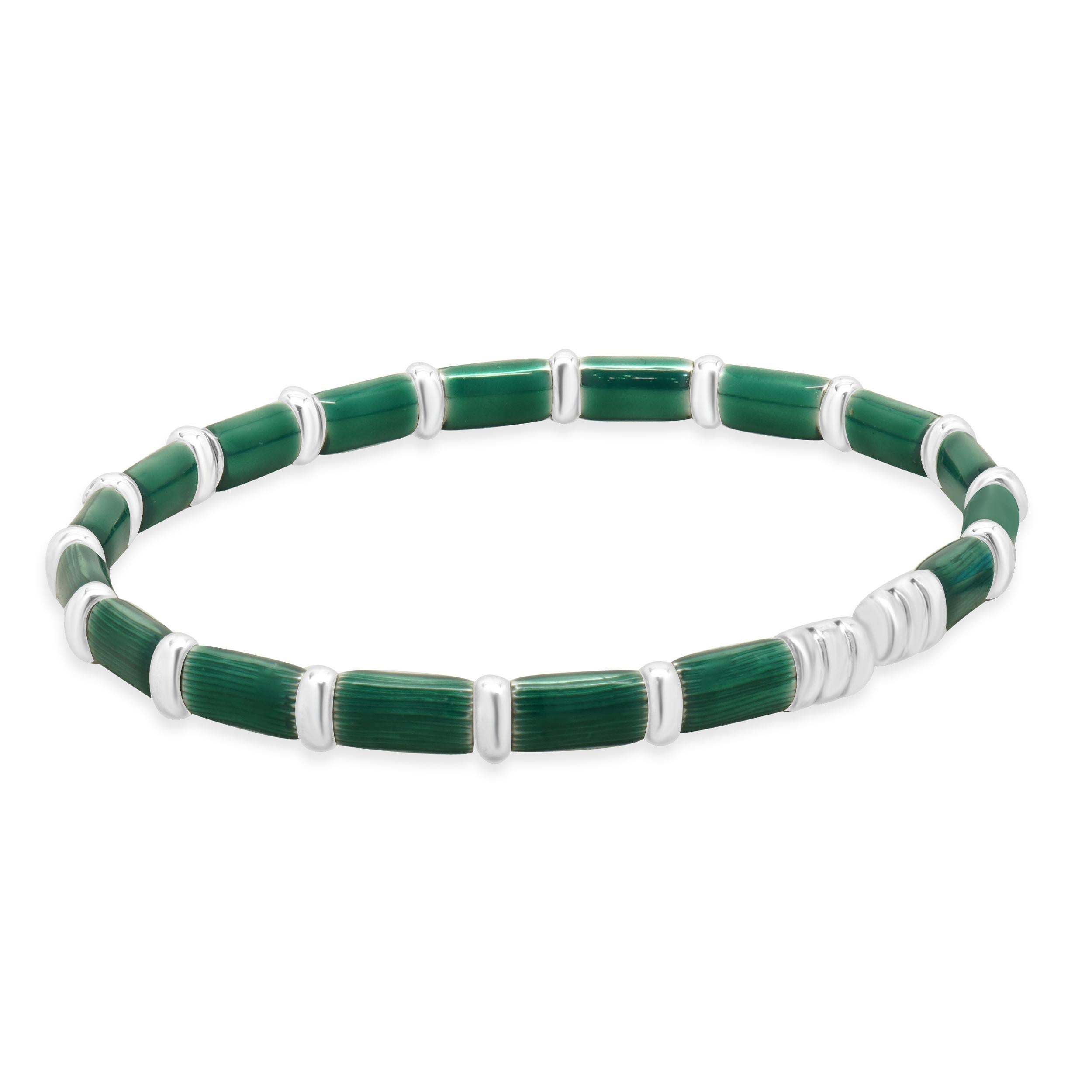 Sterling Silver & 18 Karat White Gold Green Enamel Bangle Bracelet In Excellent Condition For Sale In Scottsdale, AZ