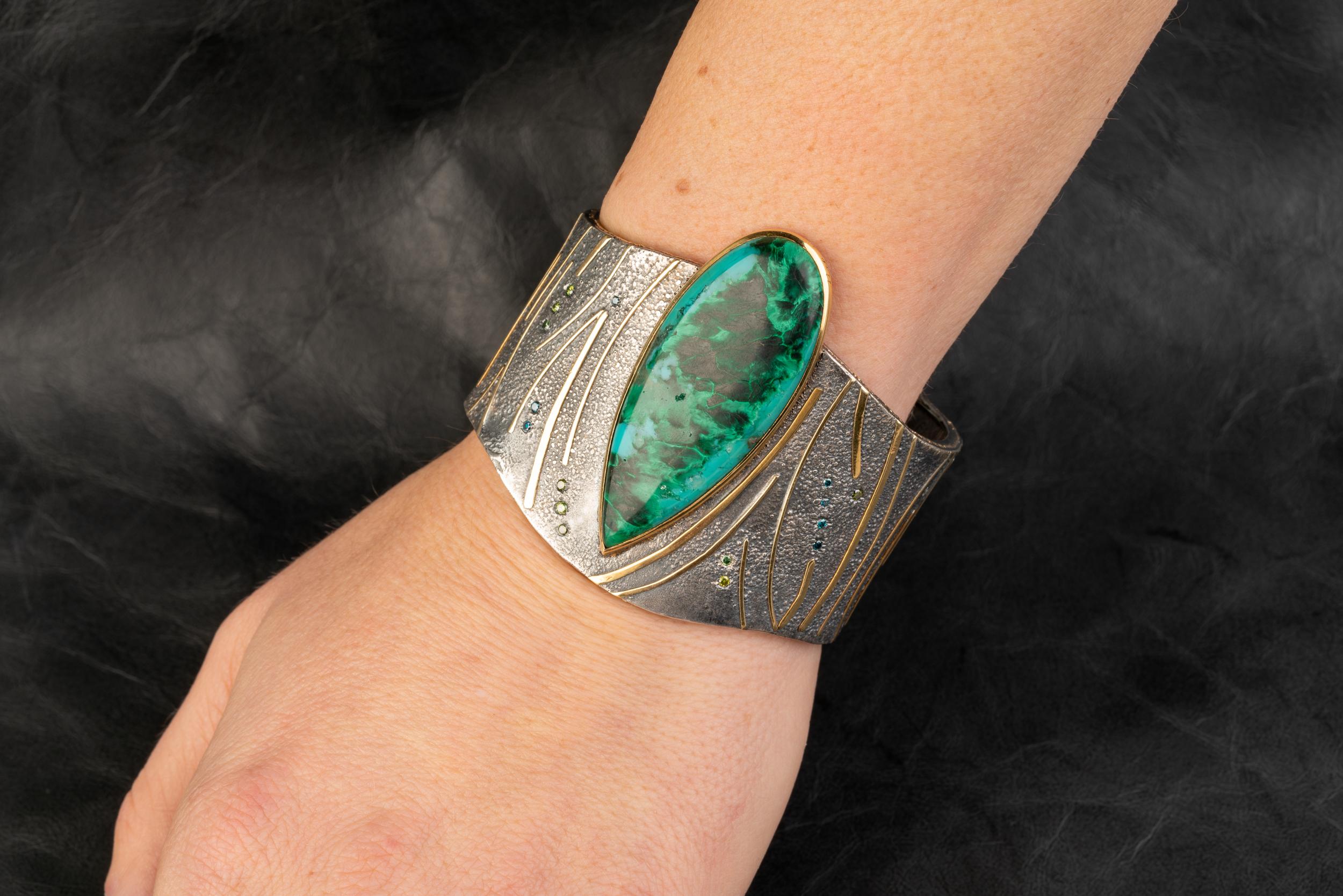 Sterling Silver 18 Karat Gold and 24 Karat Fairy Dust Chrysocolla/Malachite Cuff In New Condition In Greenville, SC