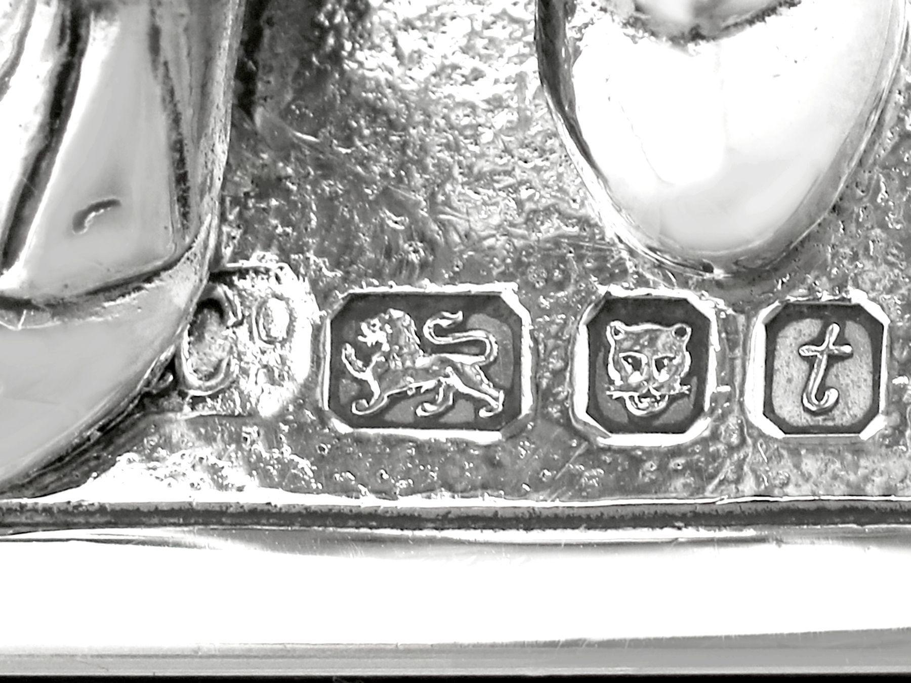 Trofeo di presentazione del soldato del 1974 in argento sterling in vendita 3