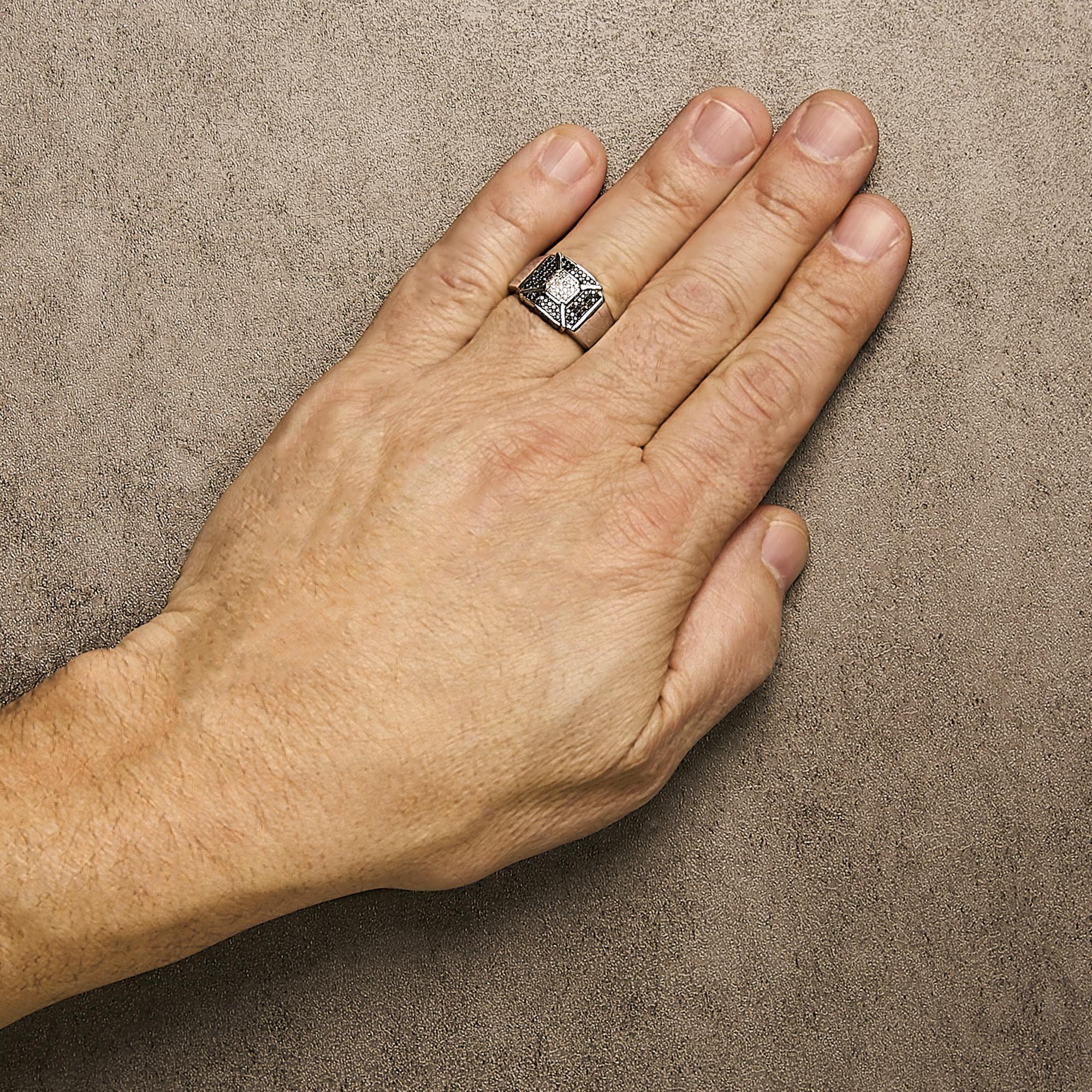Sterling Silver 3/8ct Composite Enhanced Black and White Diamond Men's Band Ring In New Condition For Sale In New York, NY