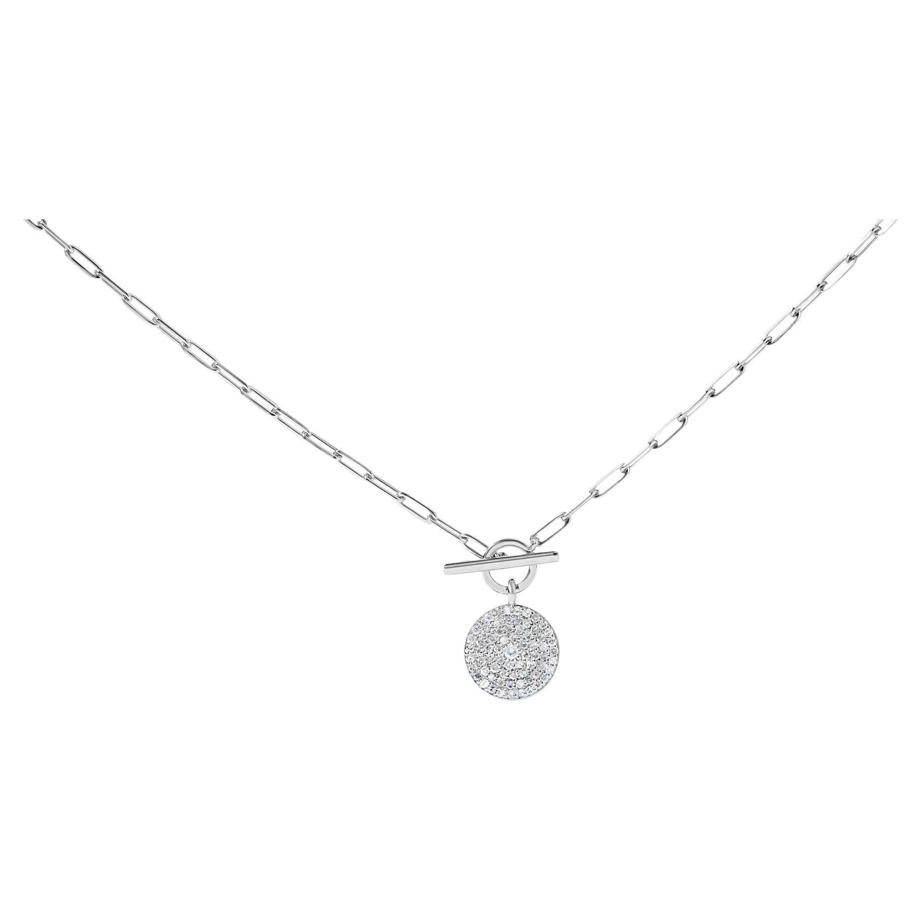 Medaglione in argento sterling con diamante da 3/8 di carato e ciondolo a forma di graffetta con ghiera