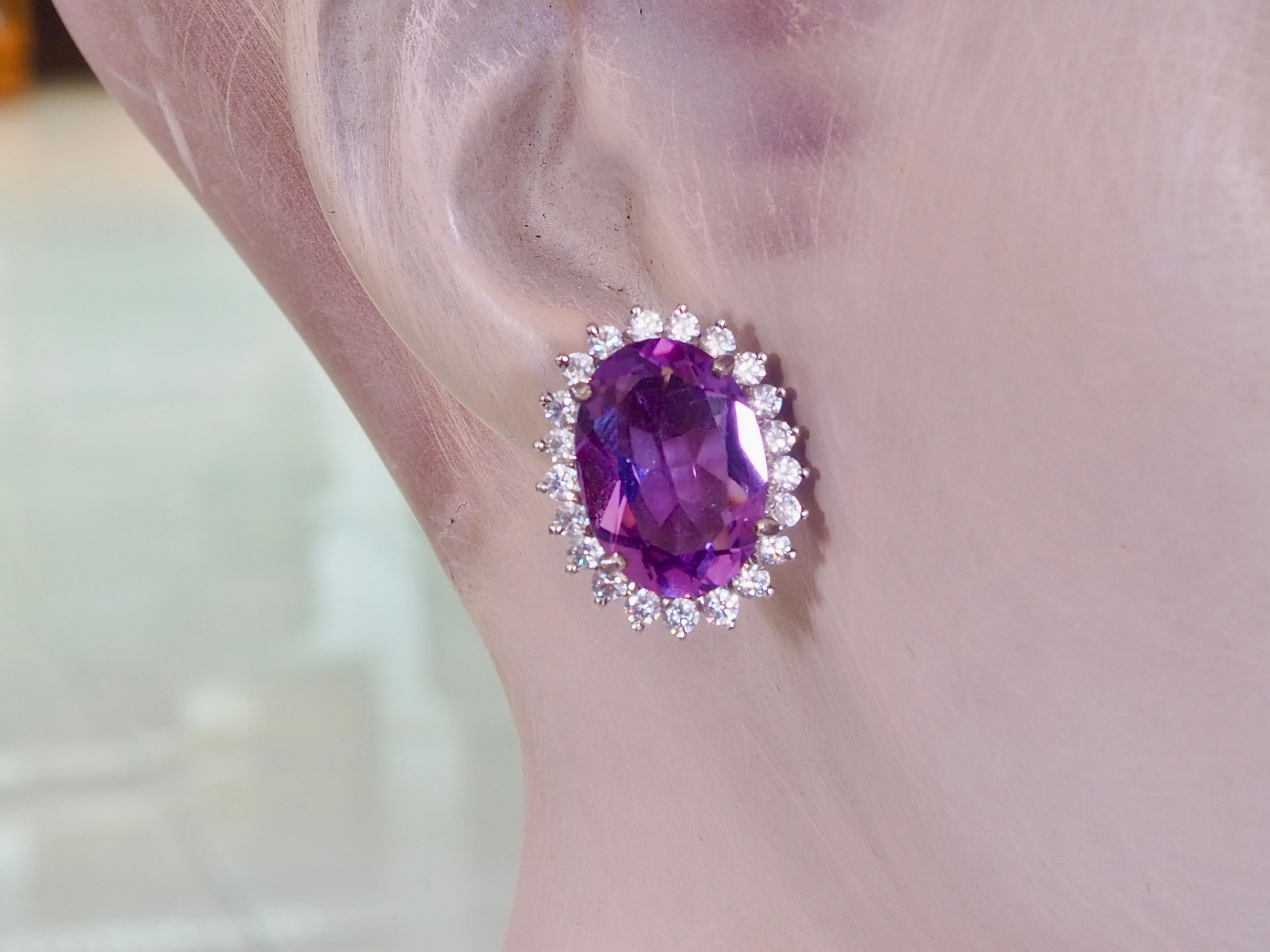 da uomo o donna Orecchini a perno in argento sterling con ametista ovale e quarzo bianco da 30,53 carati in vendita