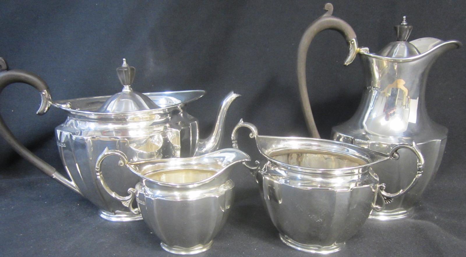 Art Deco Sterling Silver 4-Piece Tea and Coffee Set For Sale