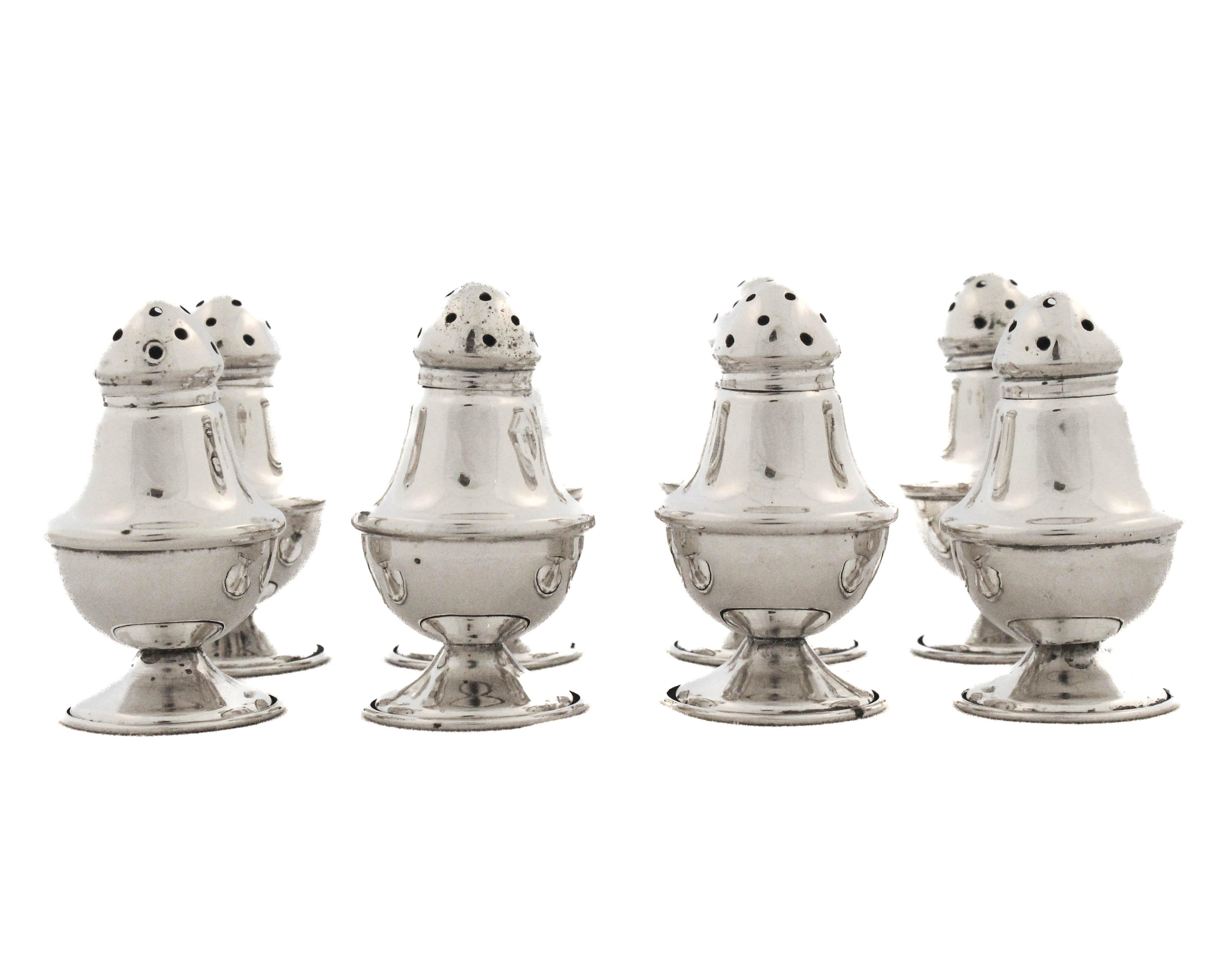 Sterling Silver 8 Piece Individual Salt & Pepper Shakers im Zustand „Hervorragend“ im Angebot in Brooklyn, NY
