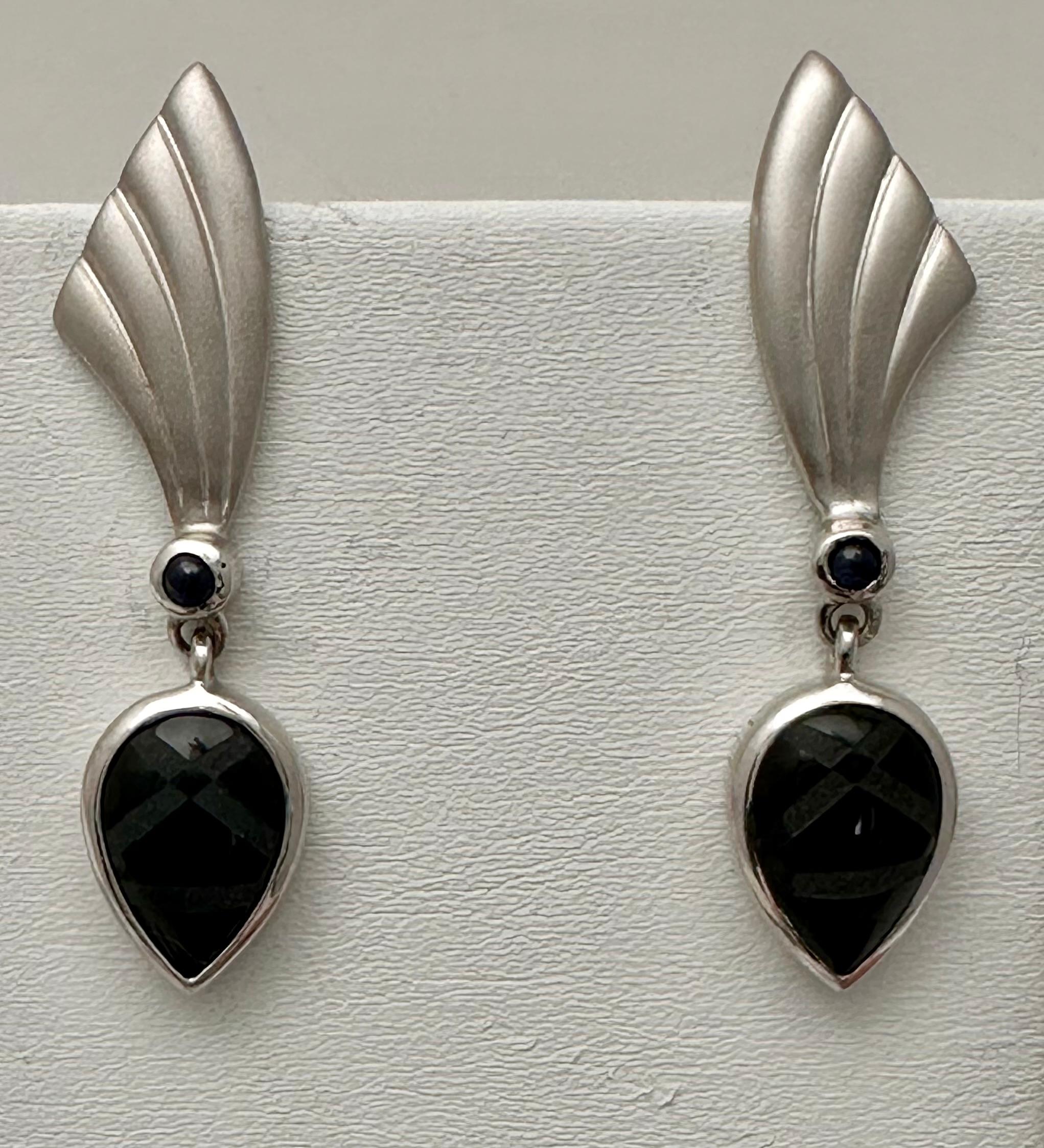 Artisan Sterling Silver .925 3mm Sapphire Cabs Pear Shape Onyx 1/2