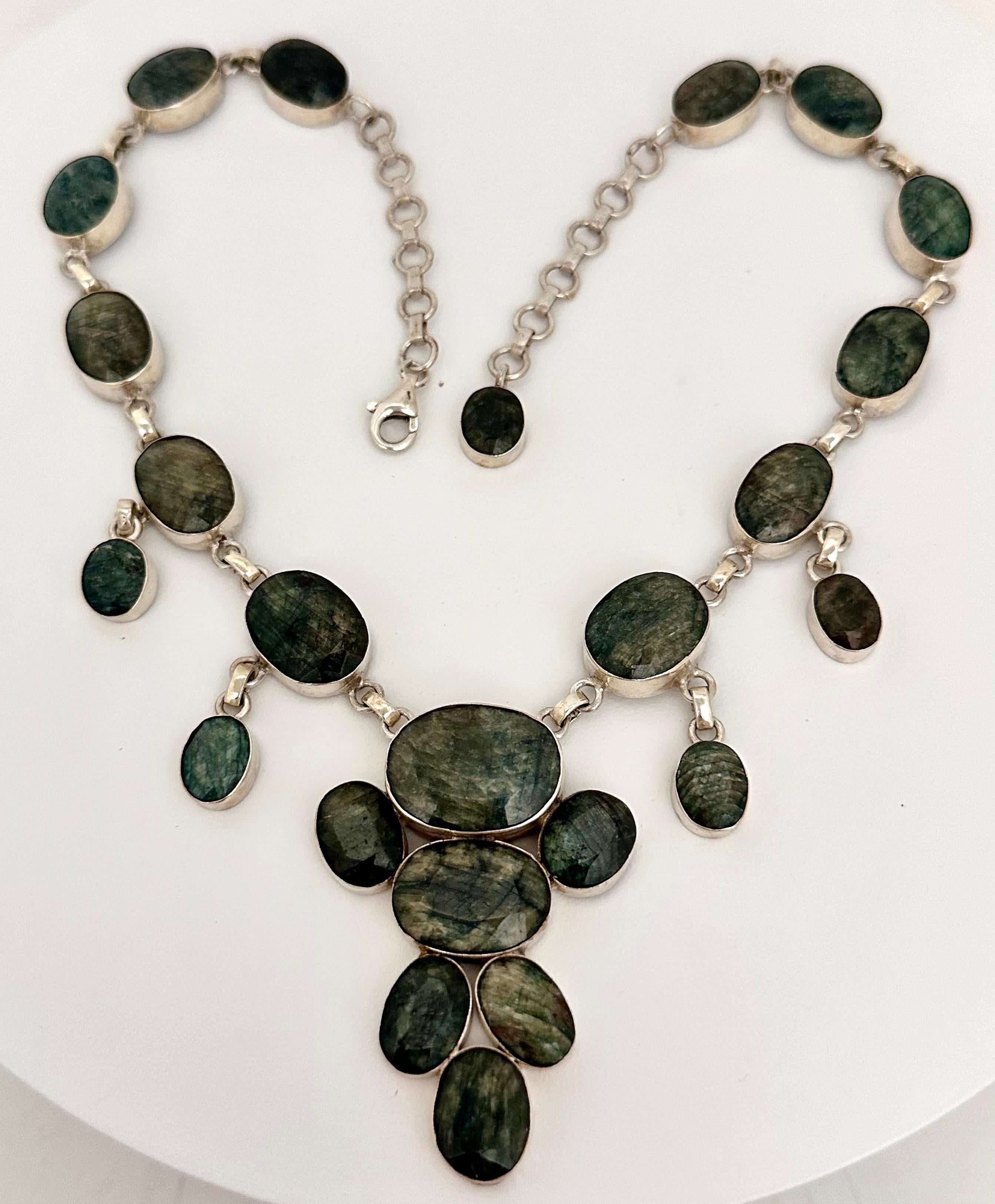 Sterling Silver .925 & Faceted Emerald Bib Drop 18