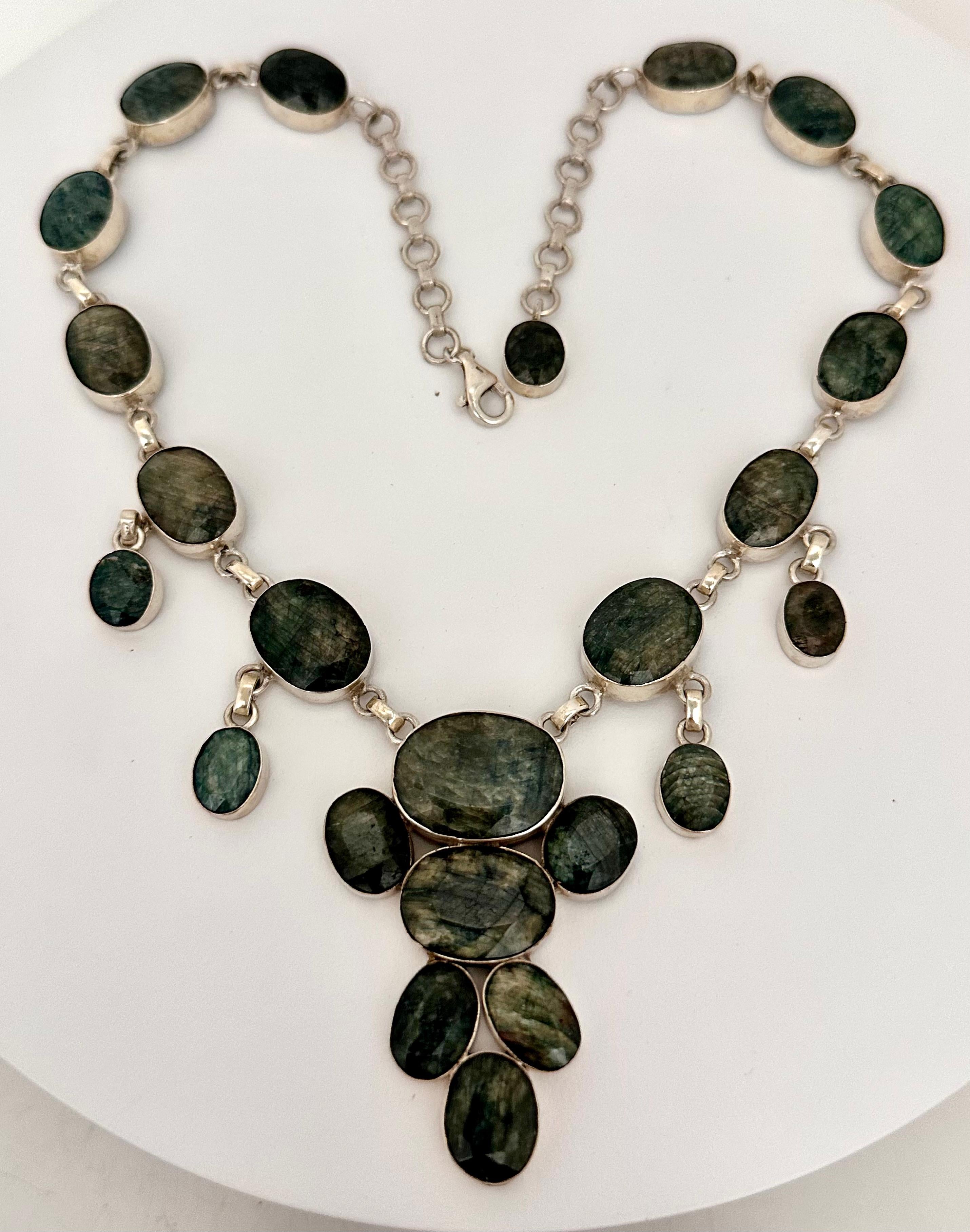 Sterling Silver .925 & Faceted Emerald Bib Drop 18