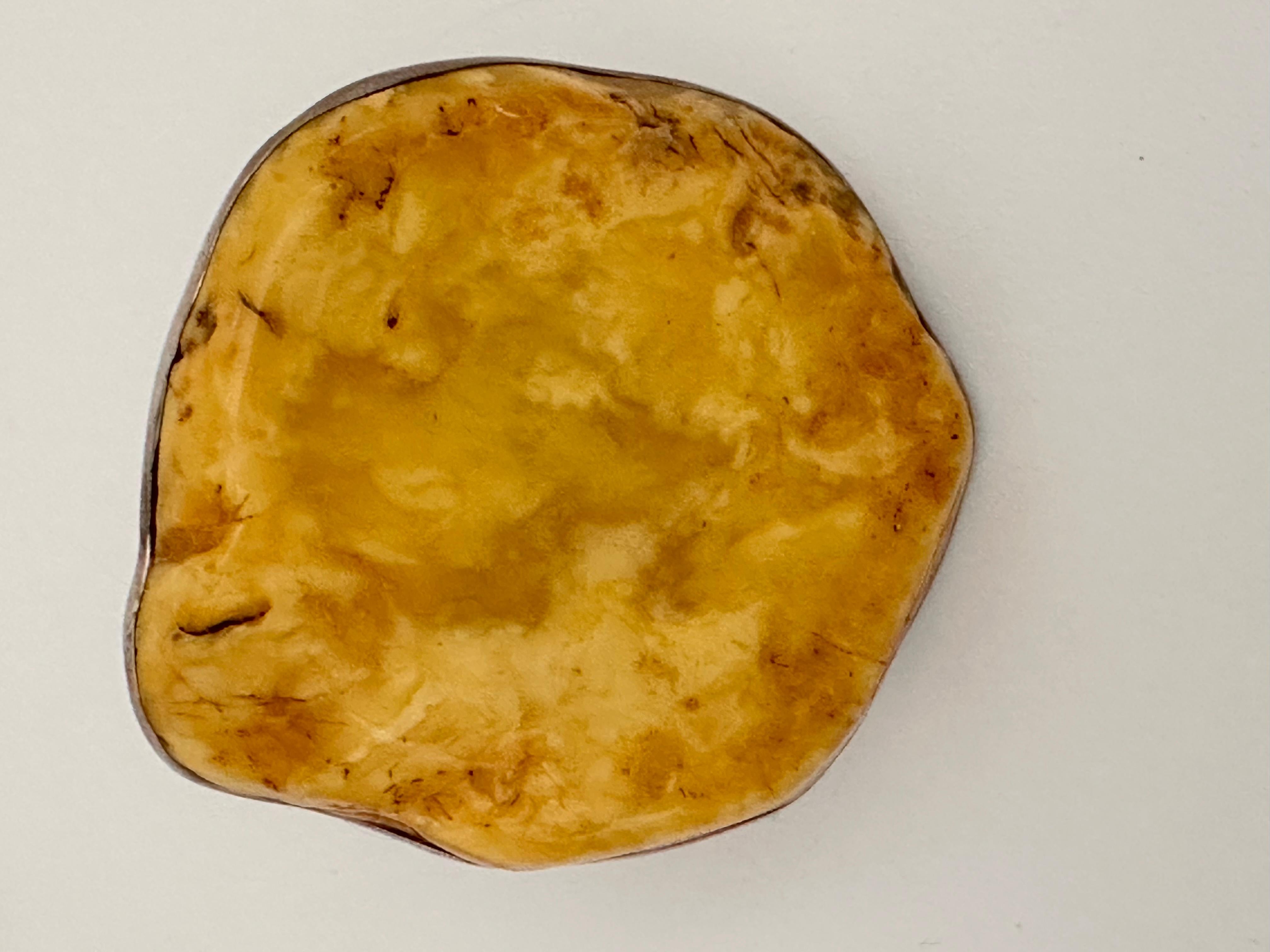 Cabochon Sterling Silver .925 ~ Large Baltic Butterscotch Amber Adjustable Ring Size 8 For Sale
