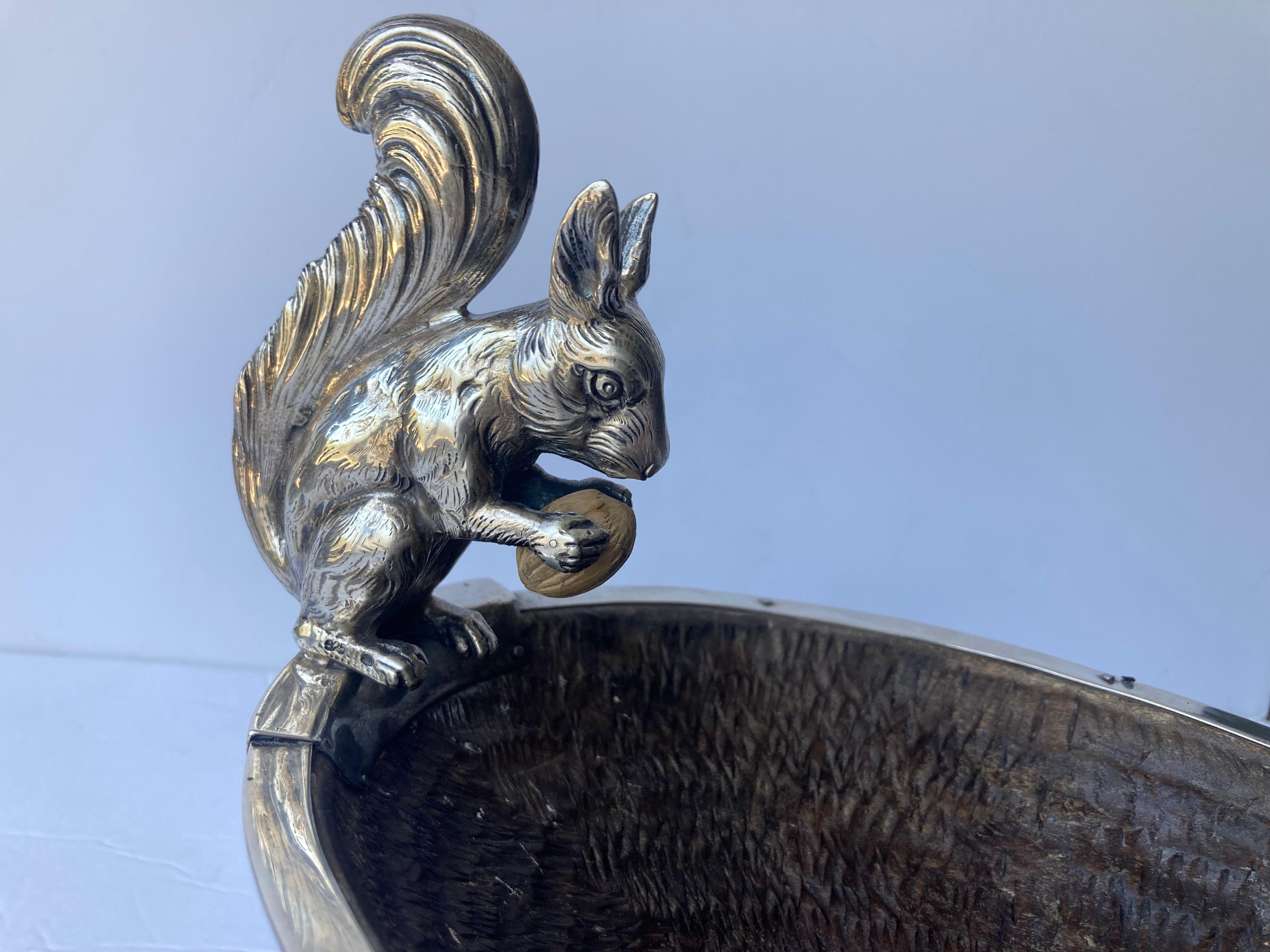 Sterling Silver 925 , Squirrel Nut Bowl and wood , Germany  In Good Condition In Los Angeles, CA