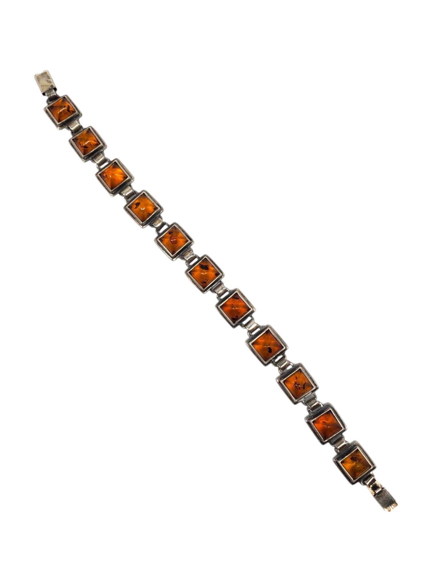 Bracciale a stazione d'ambra in argento #21102 In condizioni buone in vendita a Washington Depot, CT