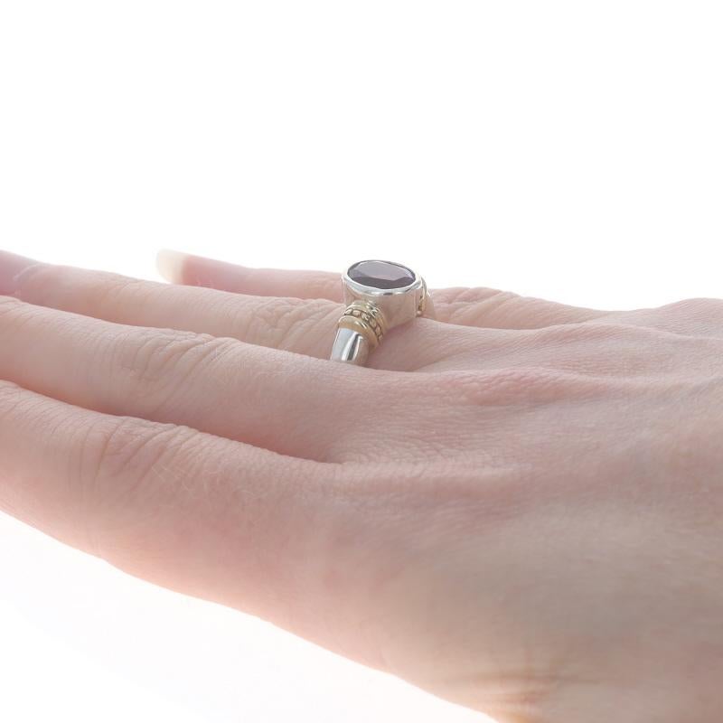 Donna Anello solitario con ametista in argento 925 e oro giallo 14k ovale da 1,45 carati in vendita