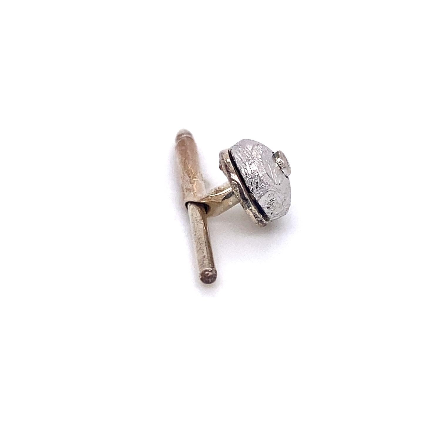 Set aus Meteorit-Hemd-Ohrsteckern aus Sterlingsilber und 18 Karat Gold mit schwarzen Diamanten (Rundschliff) im Angebot