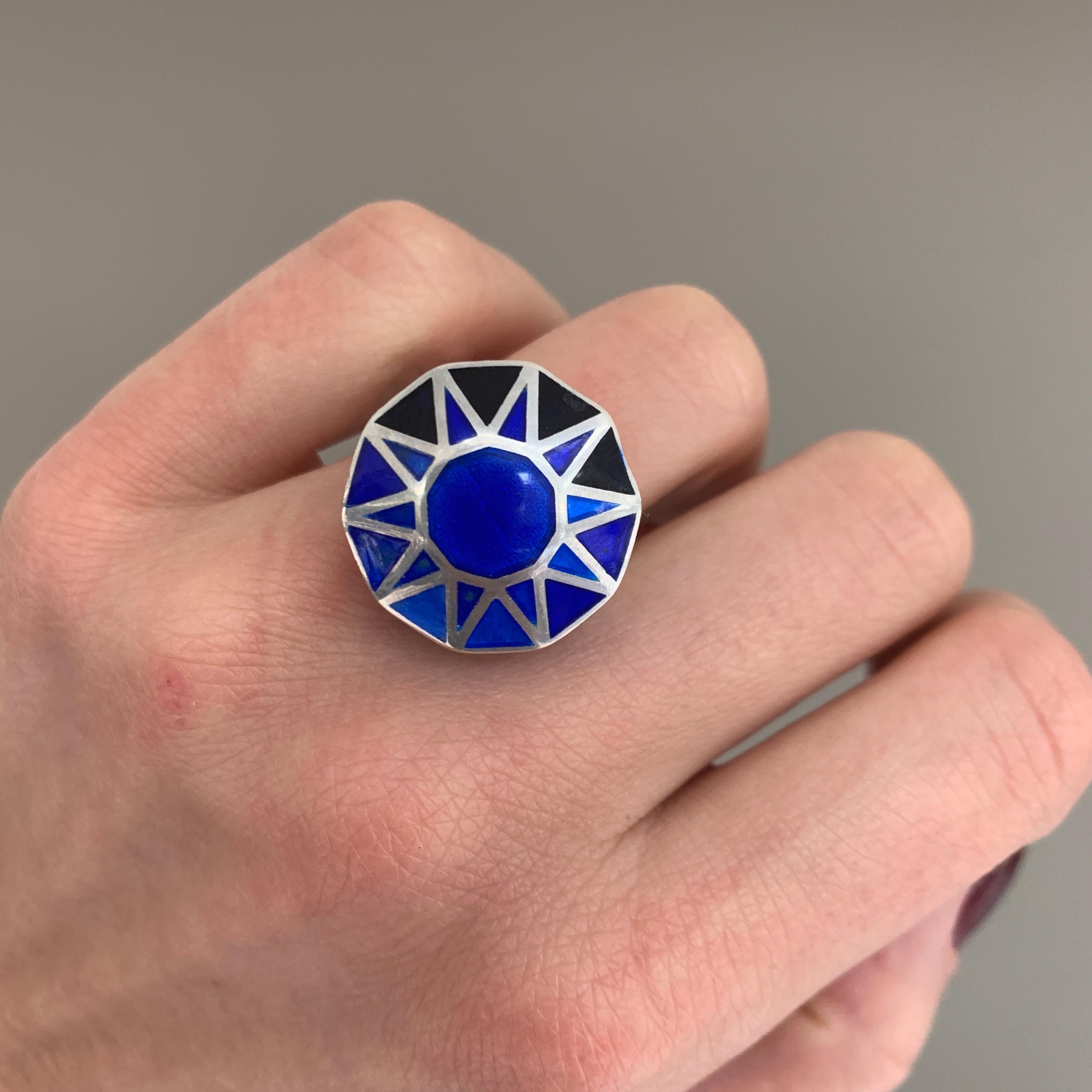 Sterling Silver and Blue Enamel Cocktail Ring For Sale 2