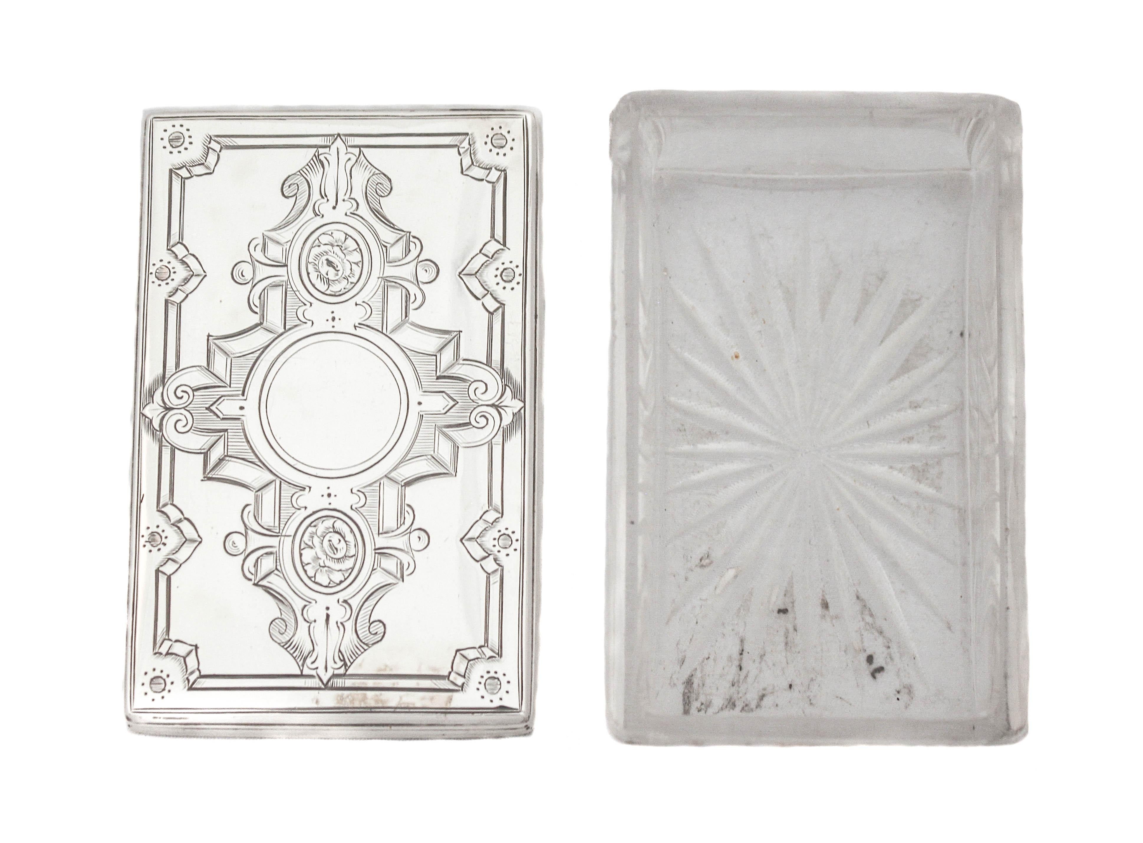 Fin du XIXe siècle Boîte en argent sterling et cristal en vente