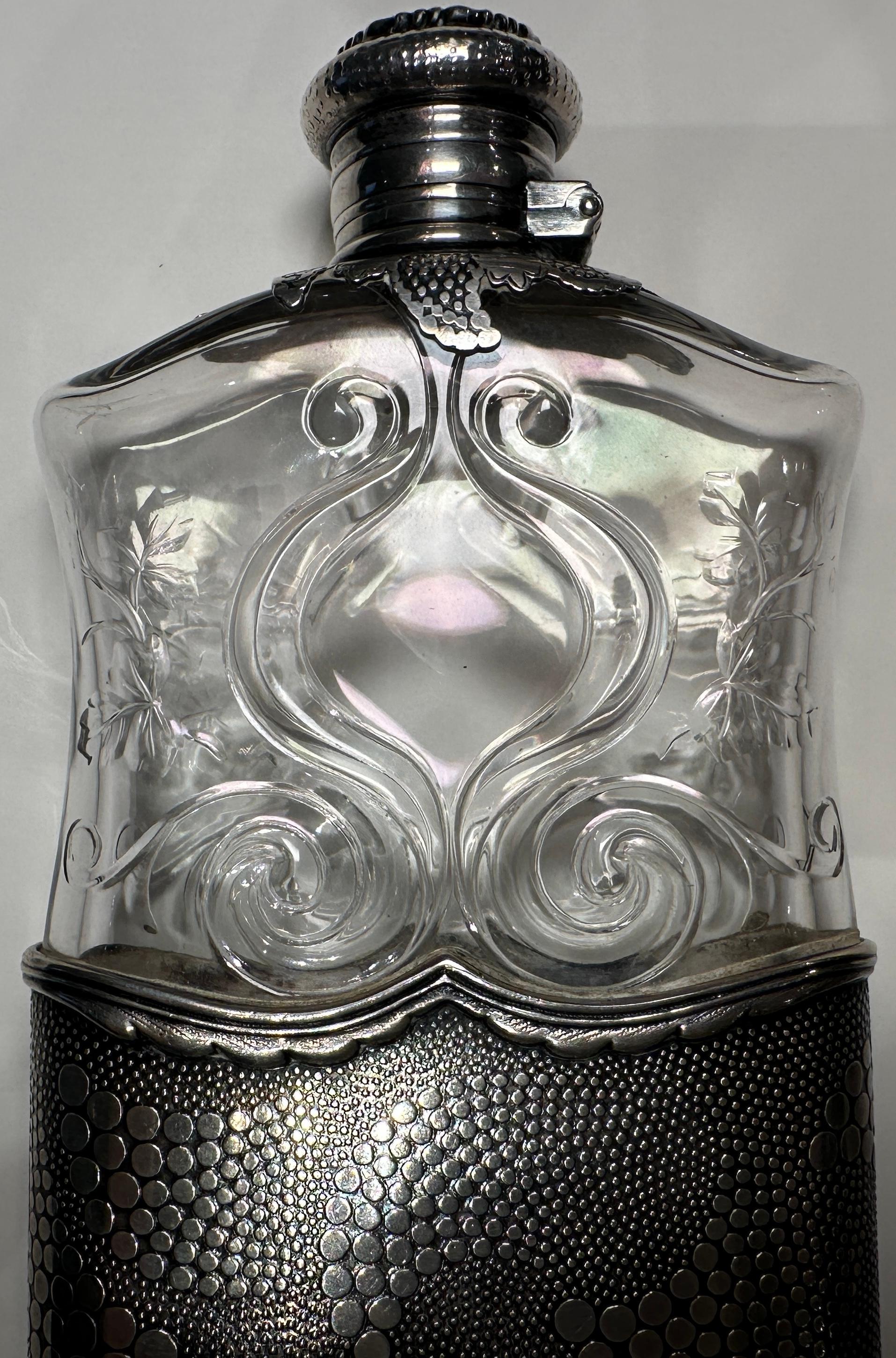 Frasco de plata de ley y cristal, Tiffany & Co., 1893 Estadounidense en venta