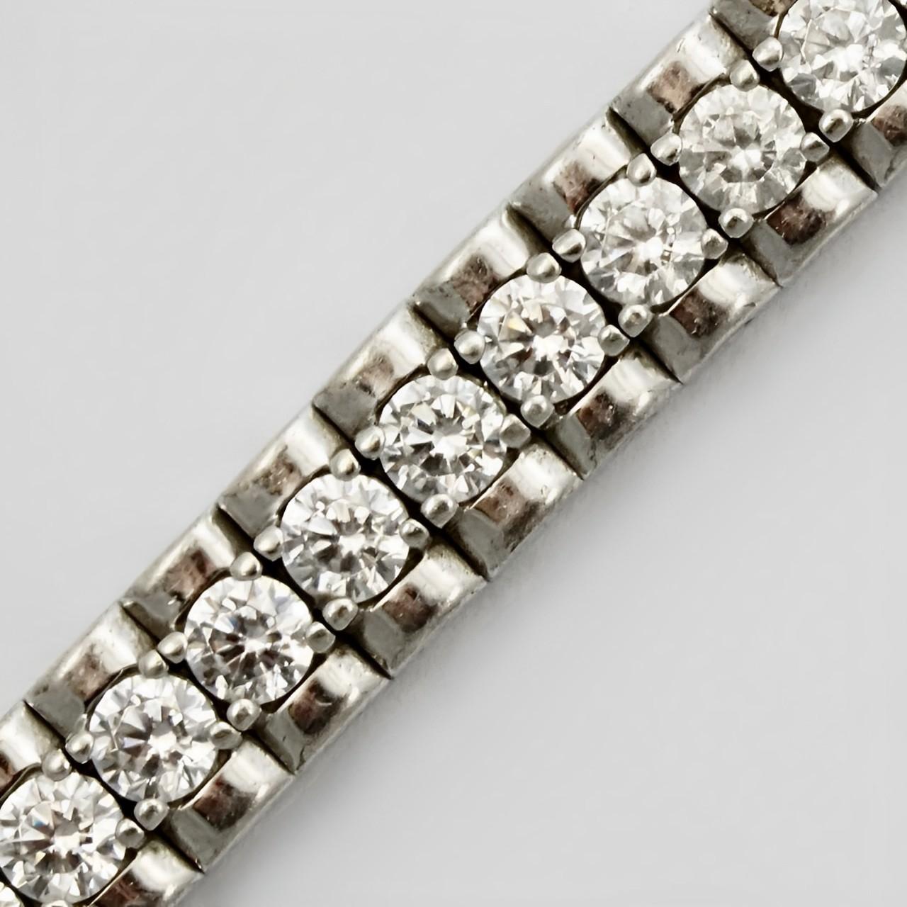 Women's or Men's Sterling Silver and Cubic Zirconia Link Bracelet circa 1980s For Sale