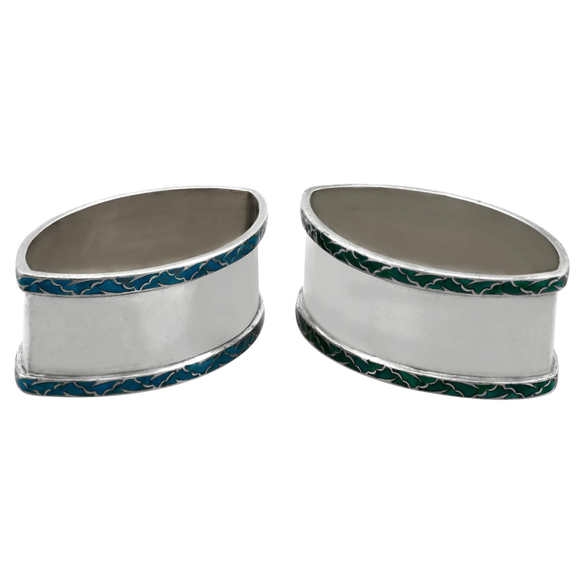 Servilleteros de plata de ley y esmalte de Liberty & Co Ltd.