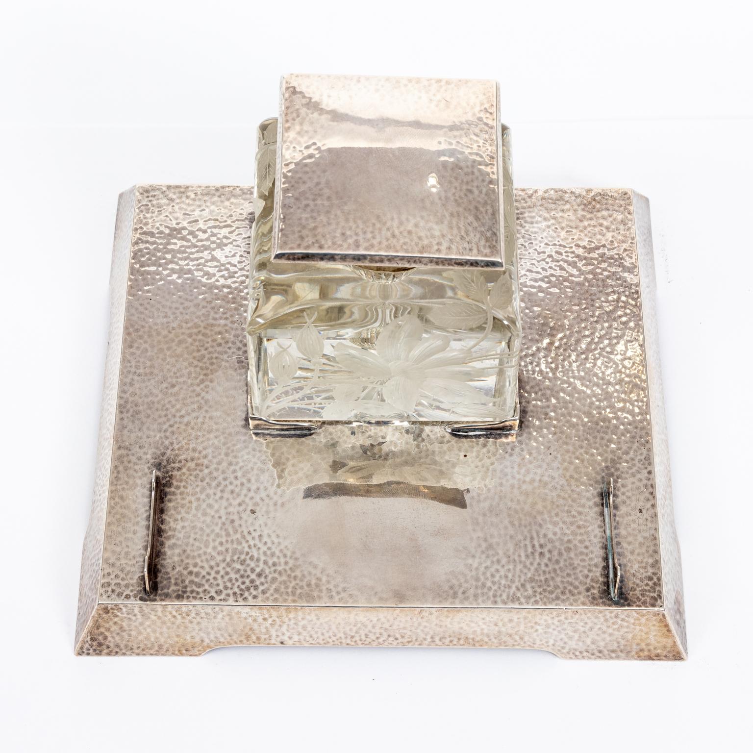 Sterling Silver and Intaglio Crystal Inkwell For Sale 2