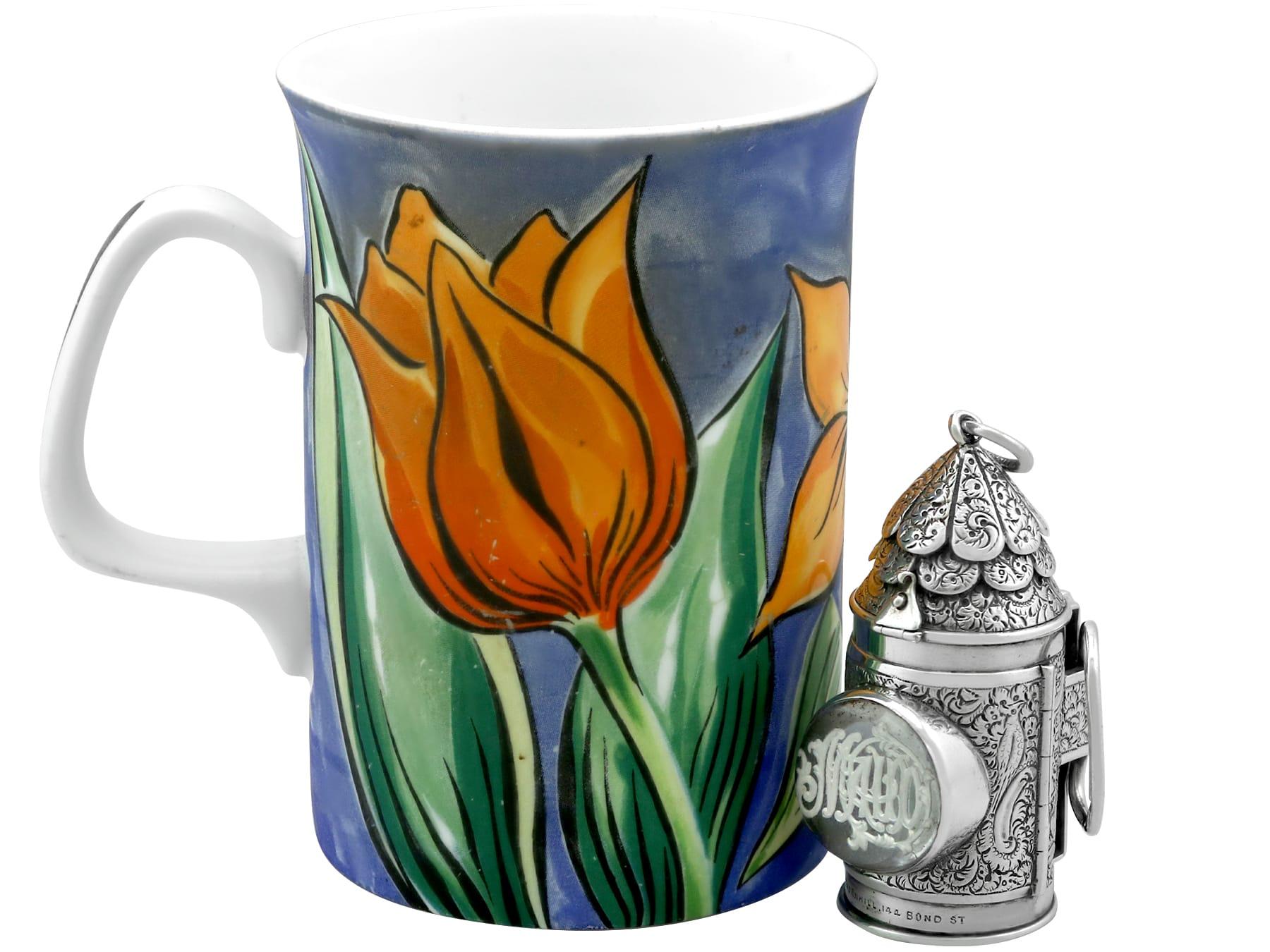 Britannico Combinazione di cristallo di rocca e argento Sterling Vinaigrette/Portafilo in vendita