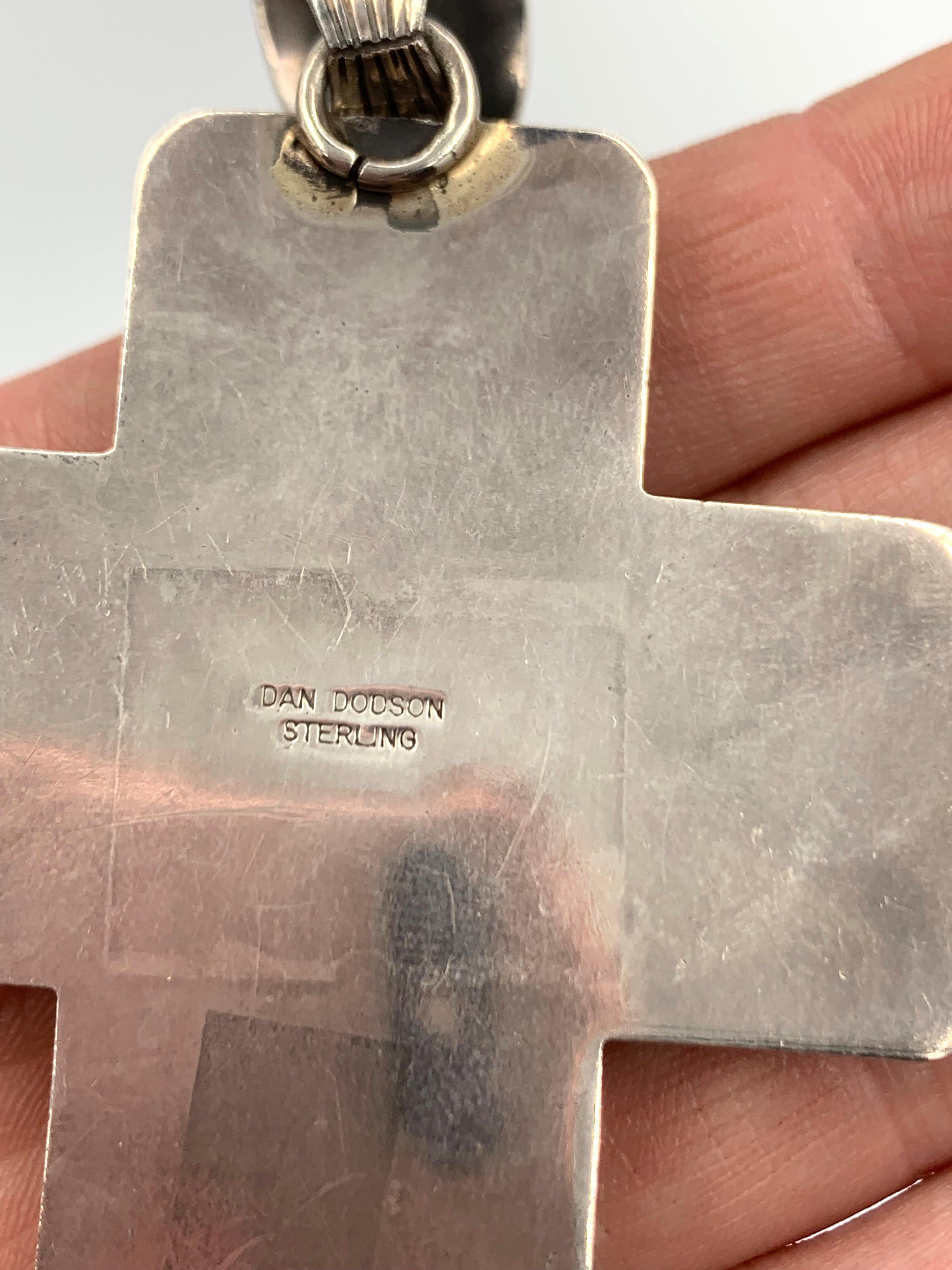 Pendentif croix en argent et turquoise par Dan Dodson en vente 4