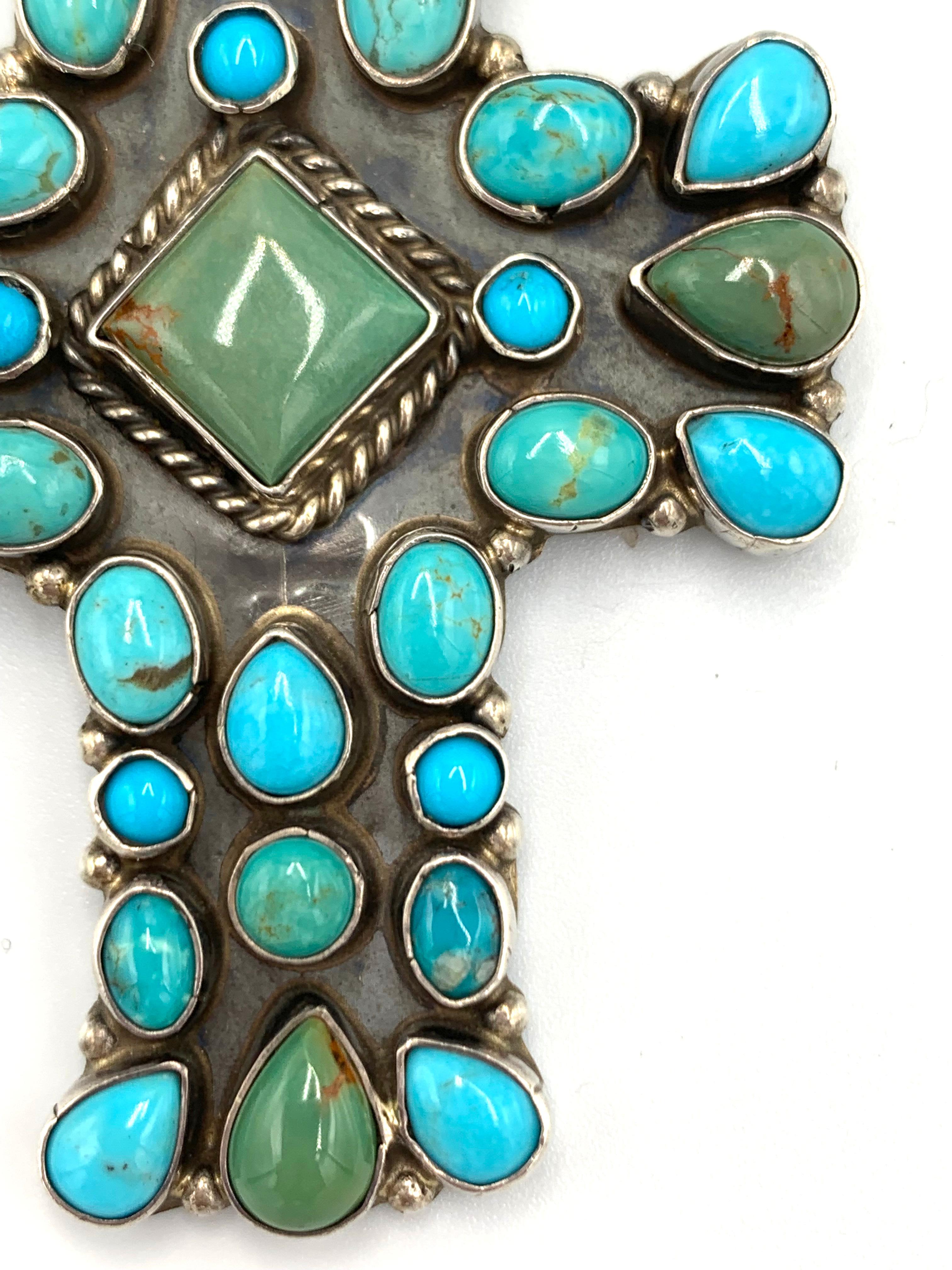 Ciondolo a croce in argento e turchese di Rocki Gorman in vendita 3