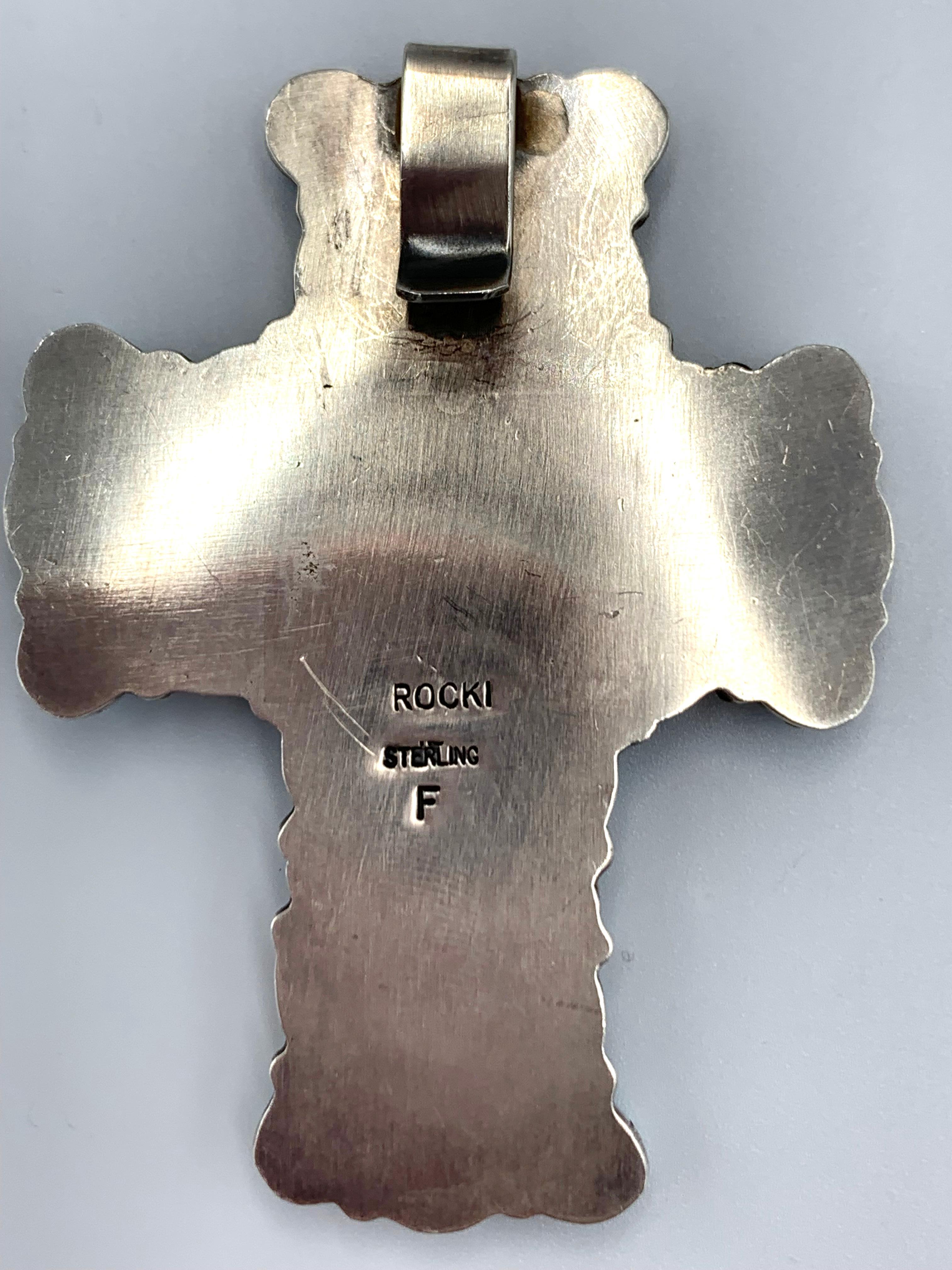 Ciondolo a croce in argento e turchese di Rocki Gorman in vendita 4